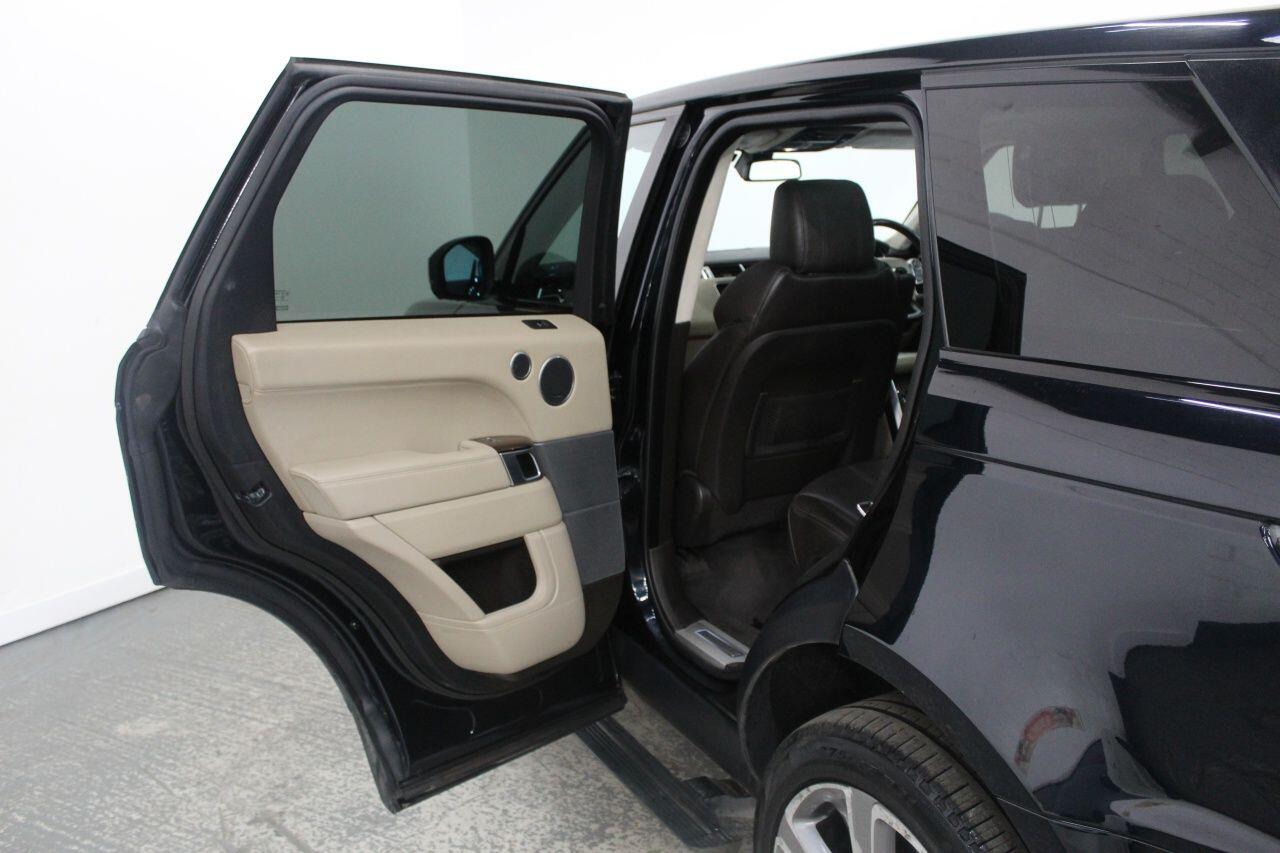 Land Rover Range Rover Sport view 31