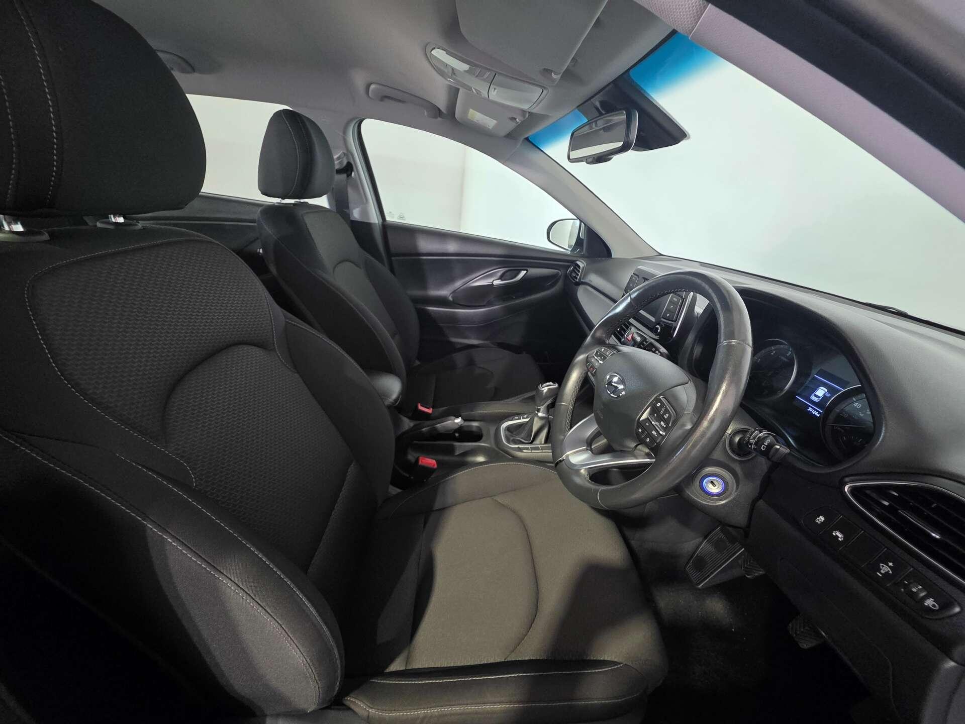 Hyundai I30 view 11