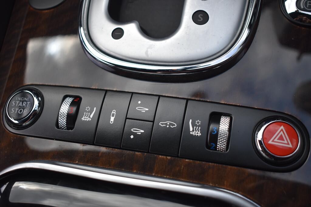 Bentley Continental view 17