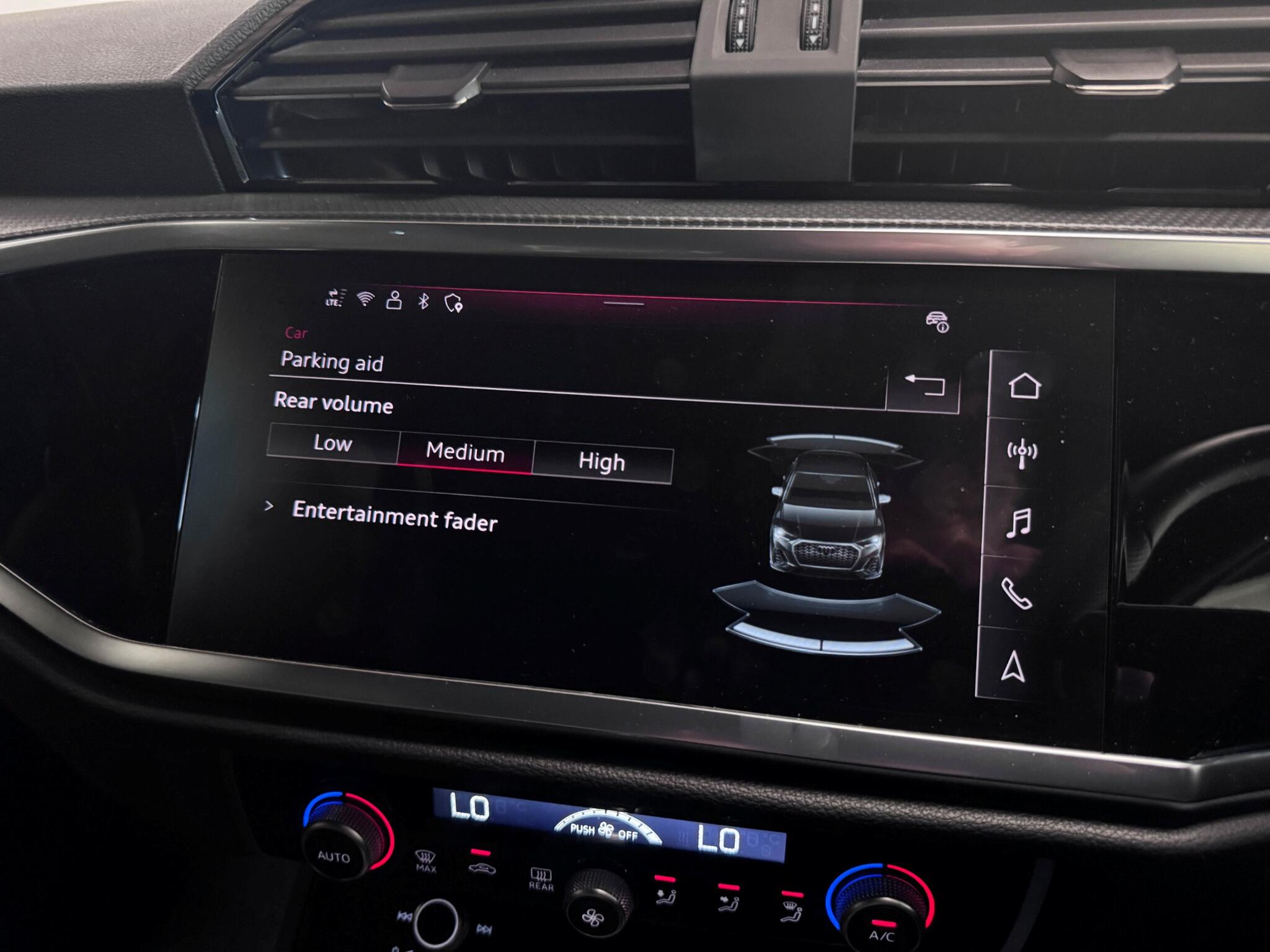 Audi Q3 view 55