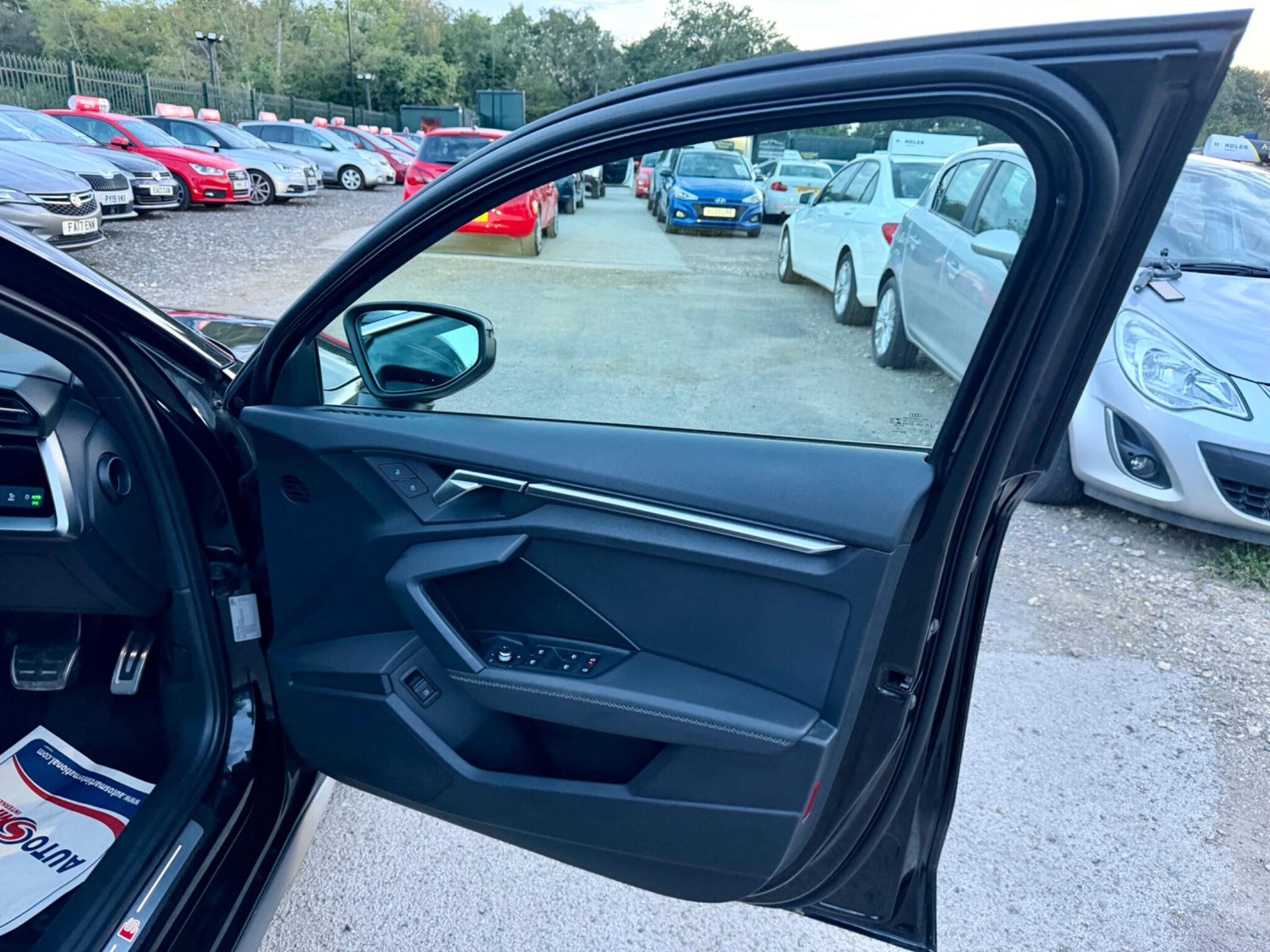 Audi A3 view 30