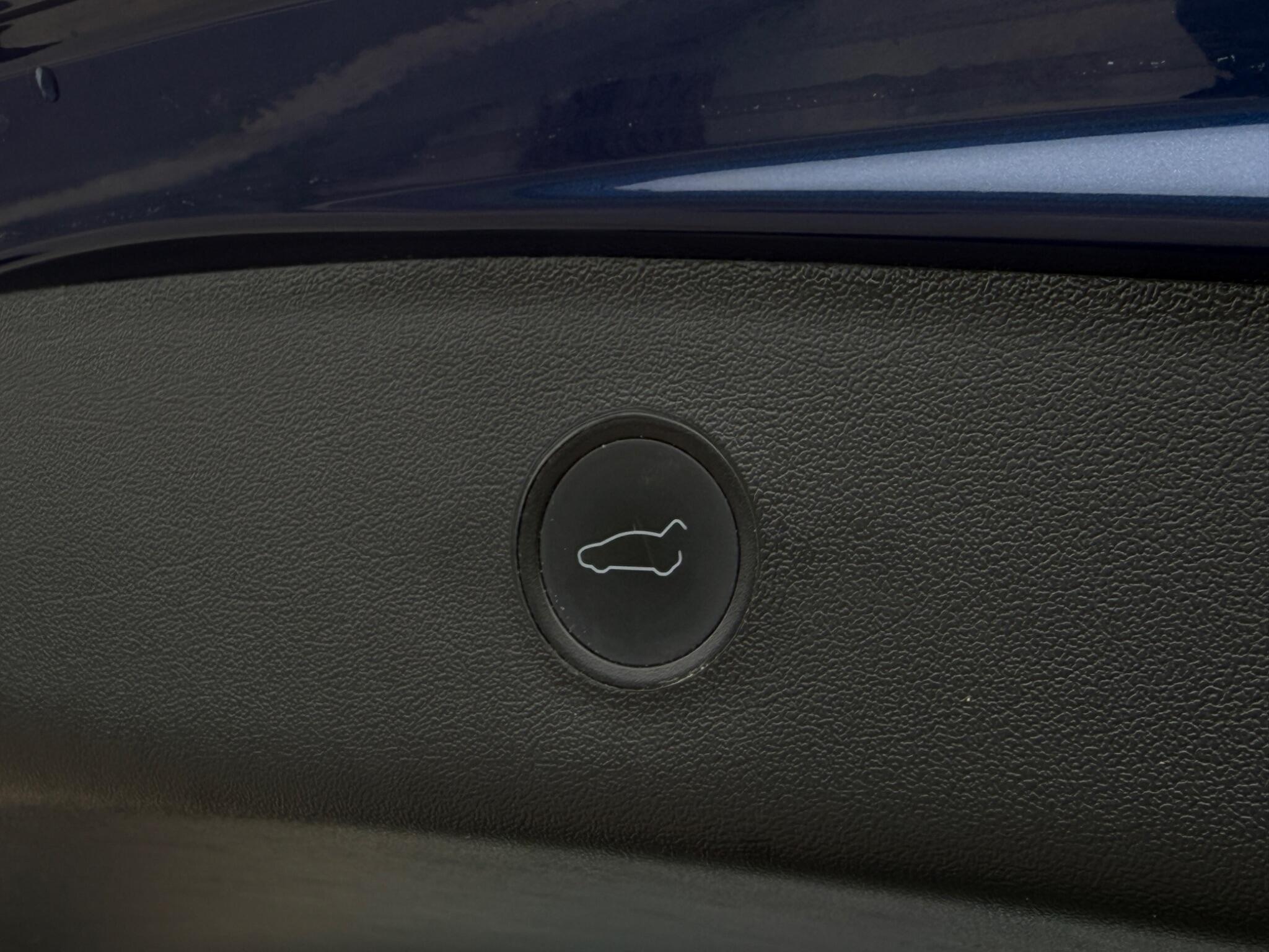 Tesla Model 3 view 39