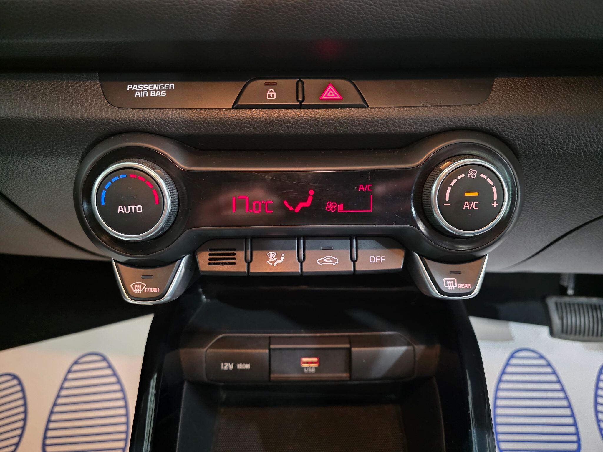 Kia Rio view 10
