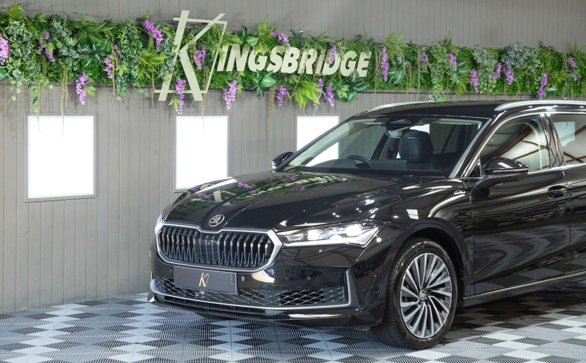 Skoda Superb view 14