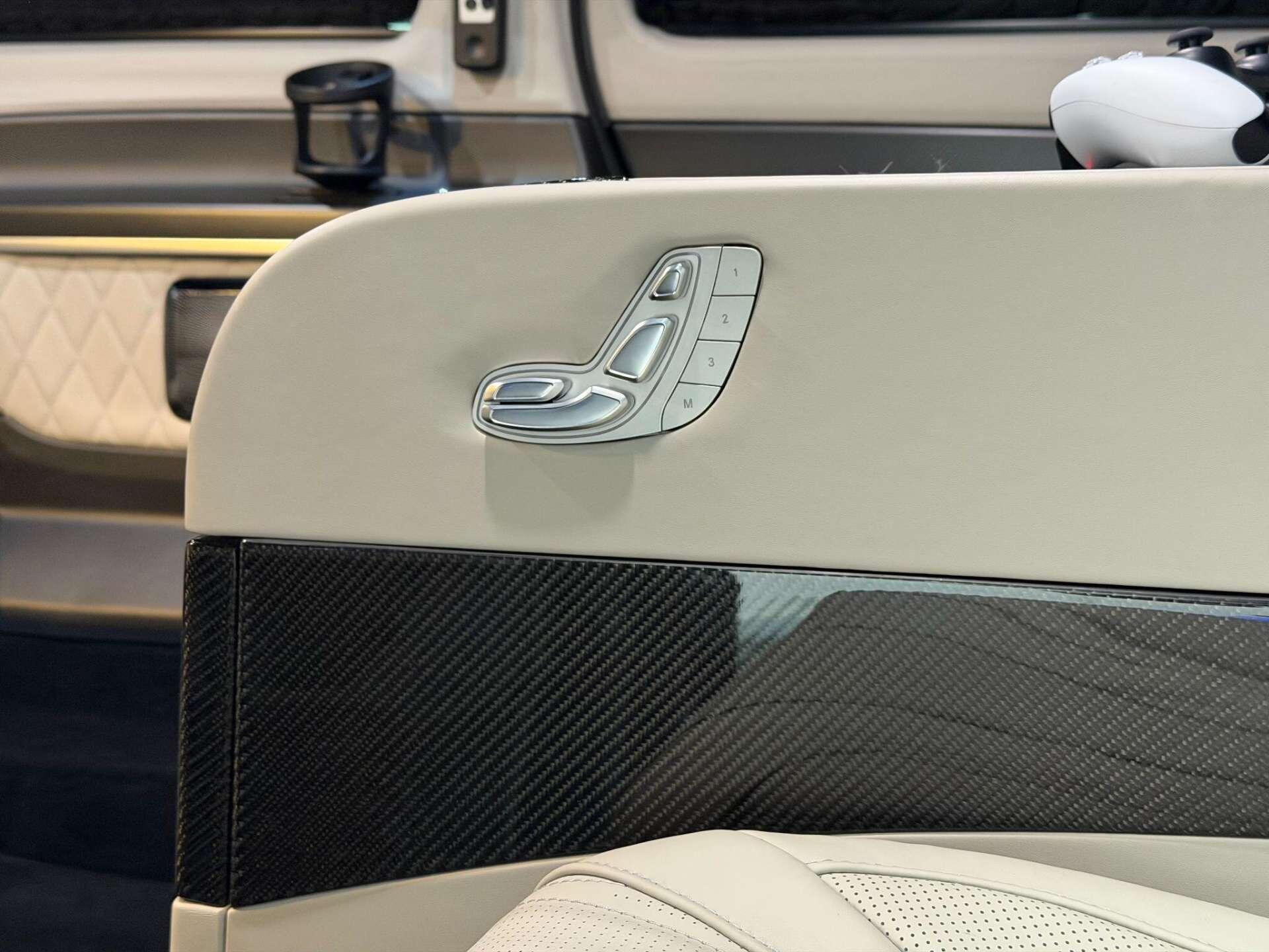 Mercedes-Benz V Class view 52