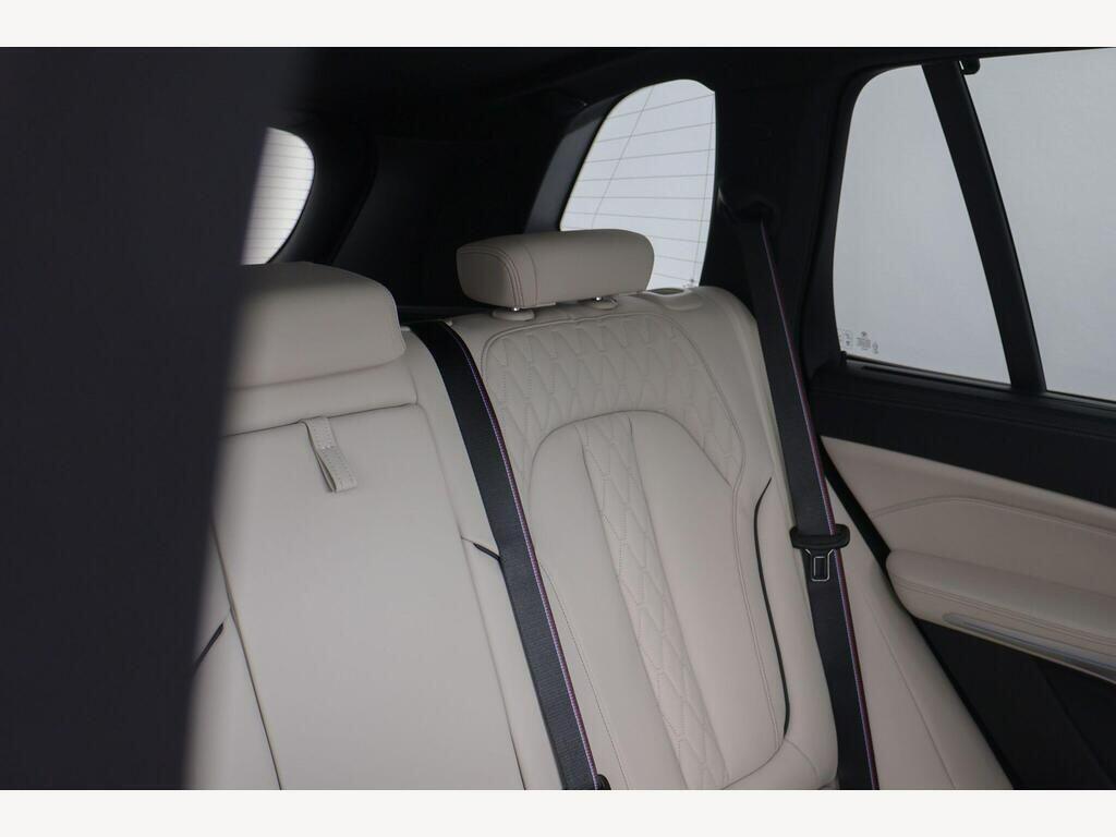 BMW X5 view 41