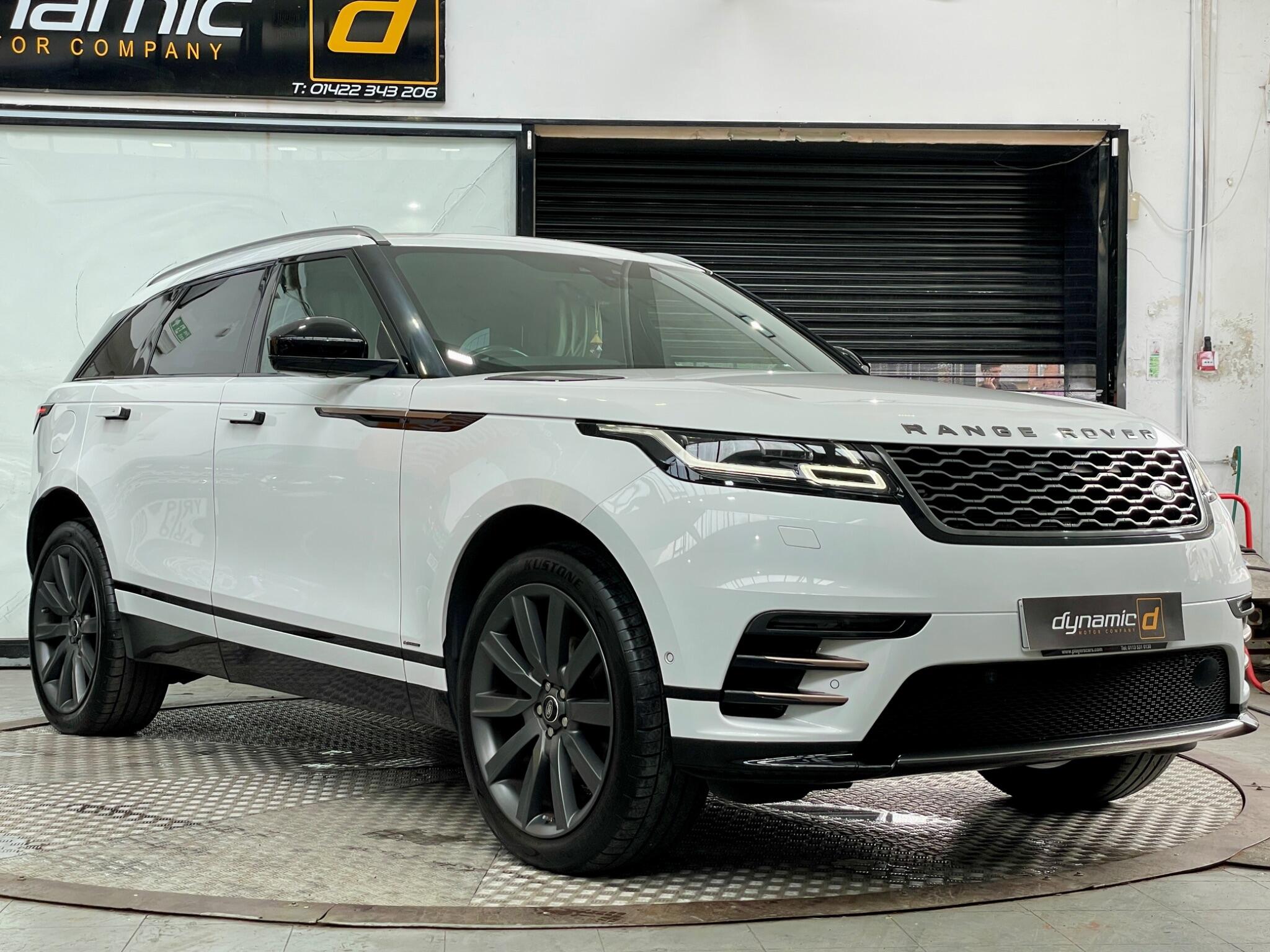 Land Rover Range Rover Velar view 2