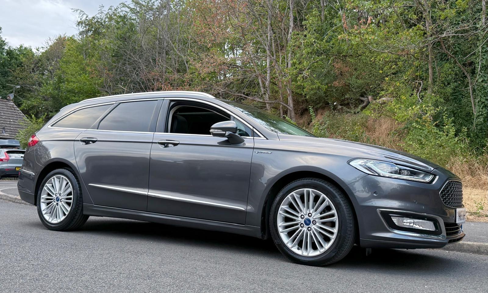 Ford Mondeo view 48