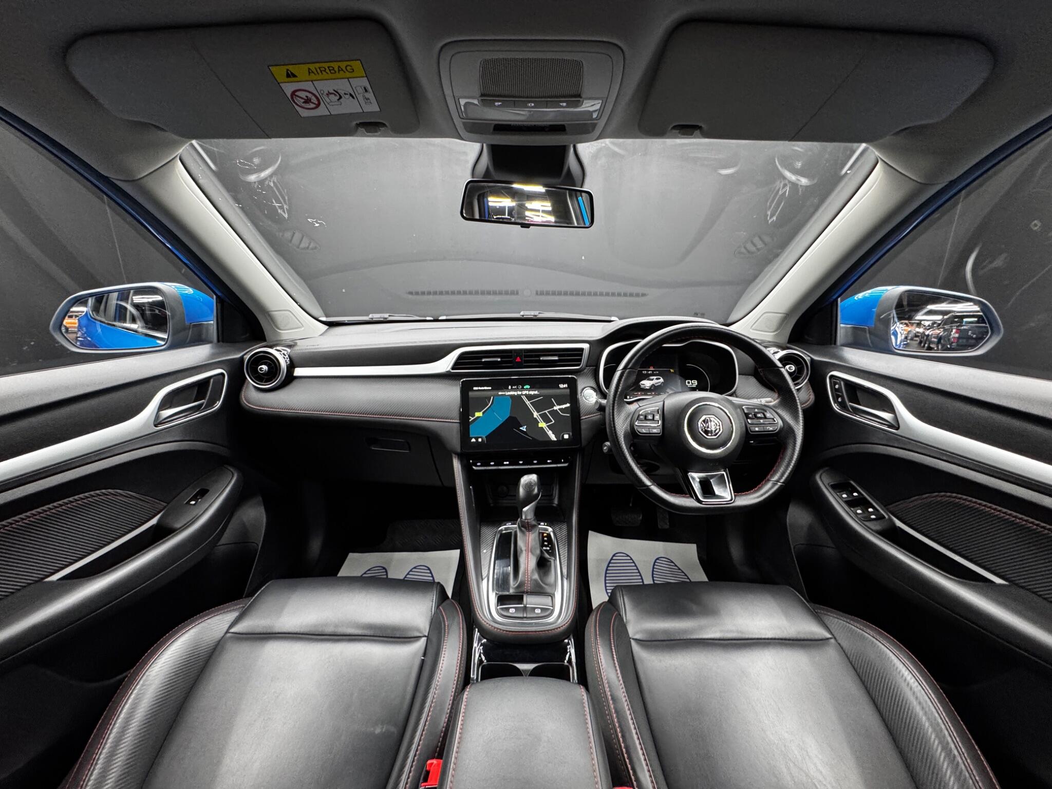 MG MG ZS view 17