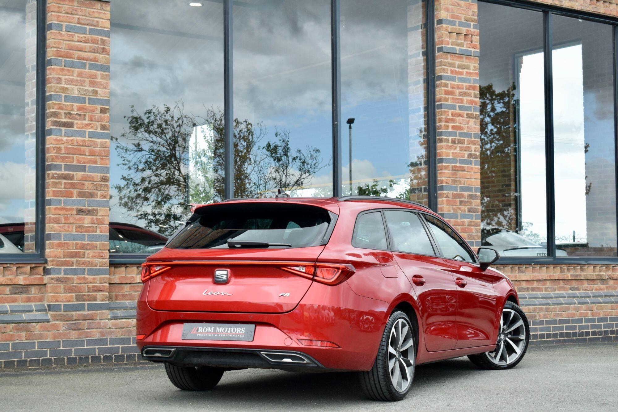 Seat Leon Leon view 2