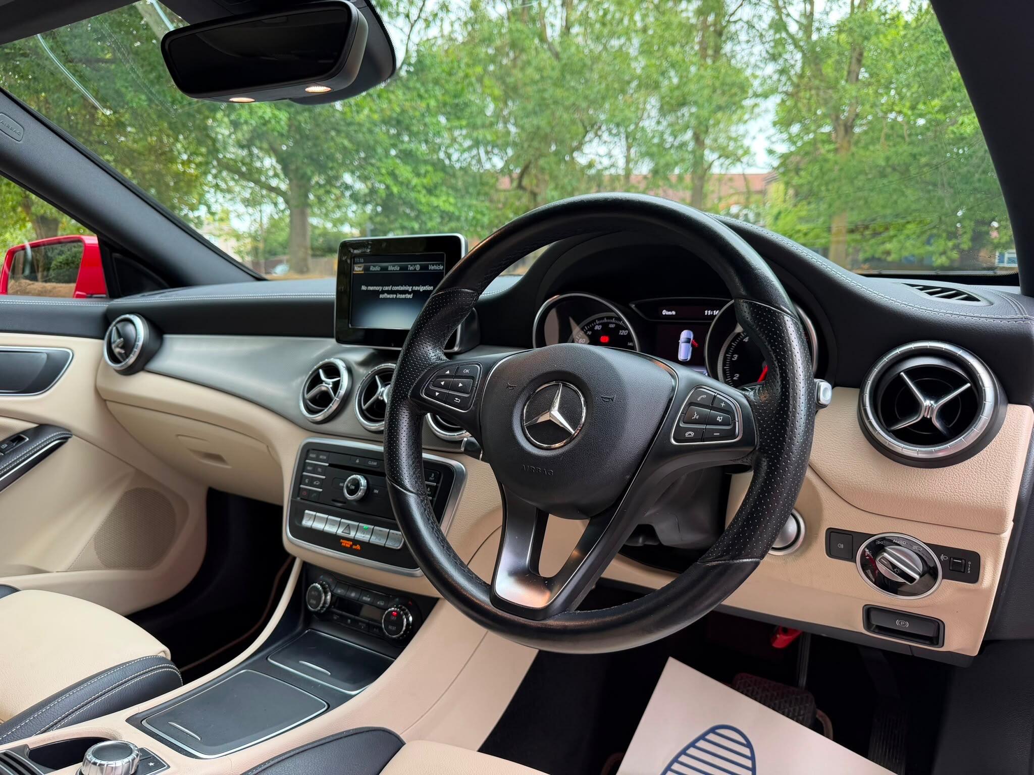 Mercedes-Benz CLA view 12