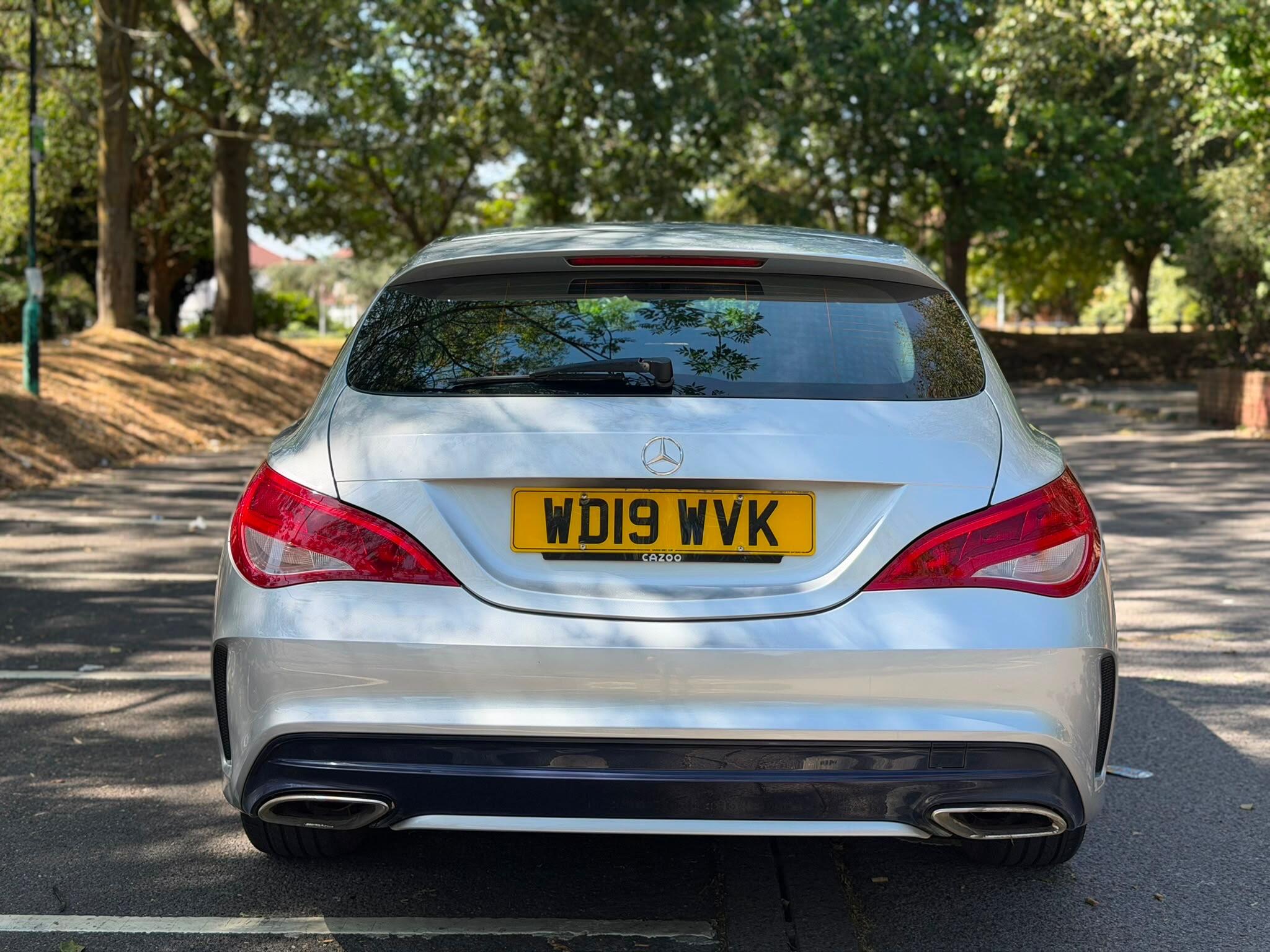 Mercedes-Benz Cla view 4