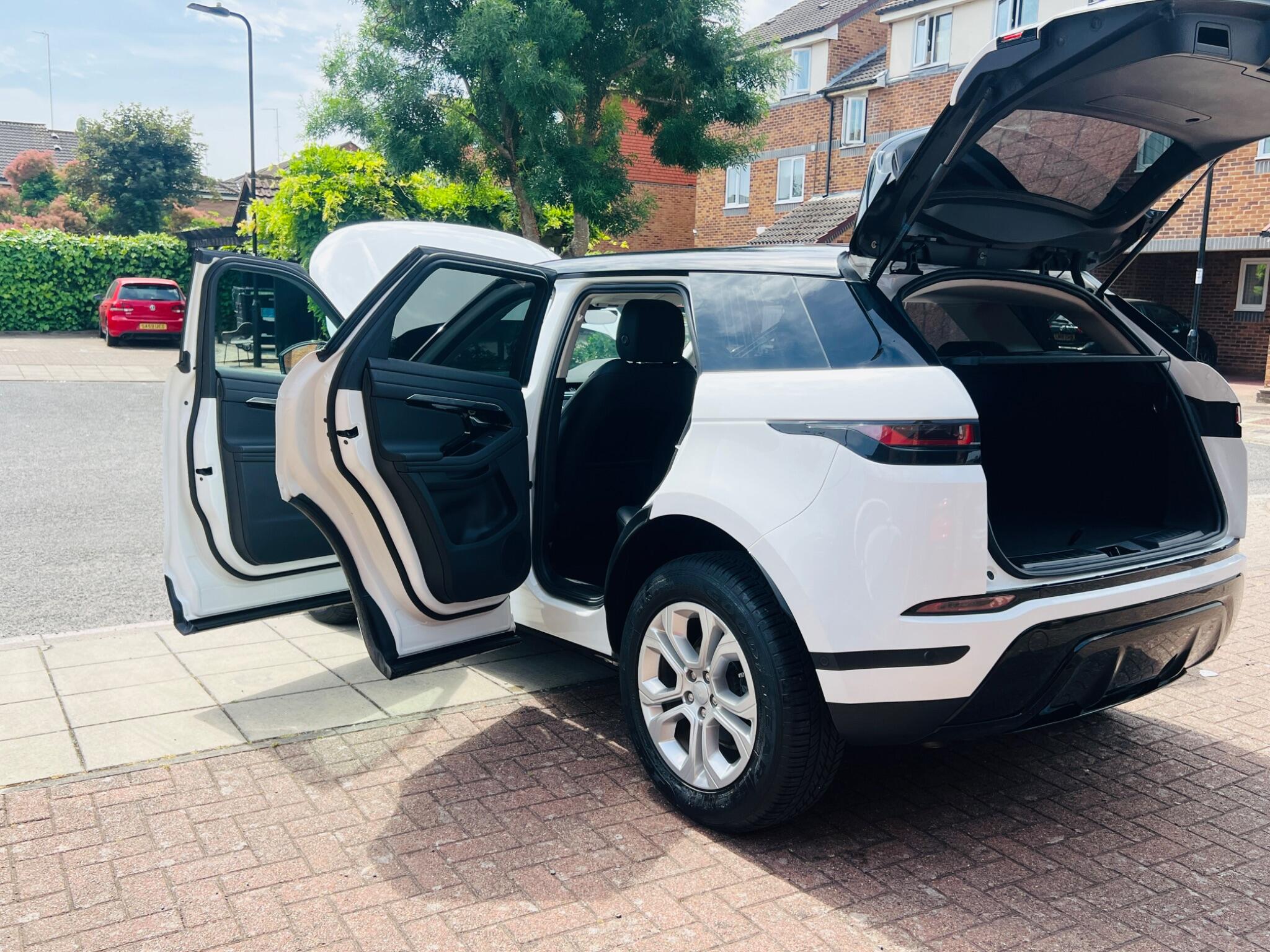 Land Rover Range Rover Evoque view 6