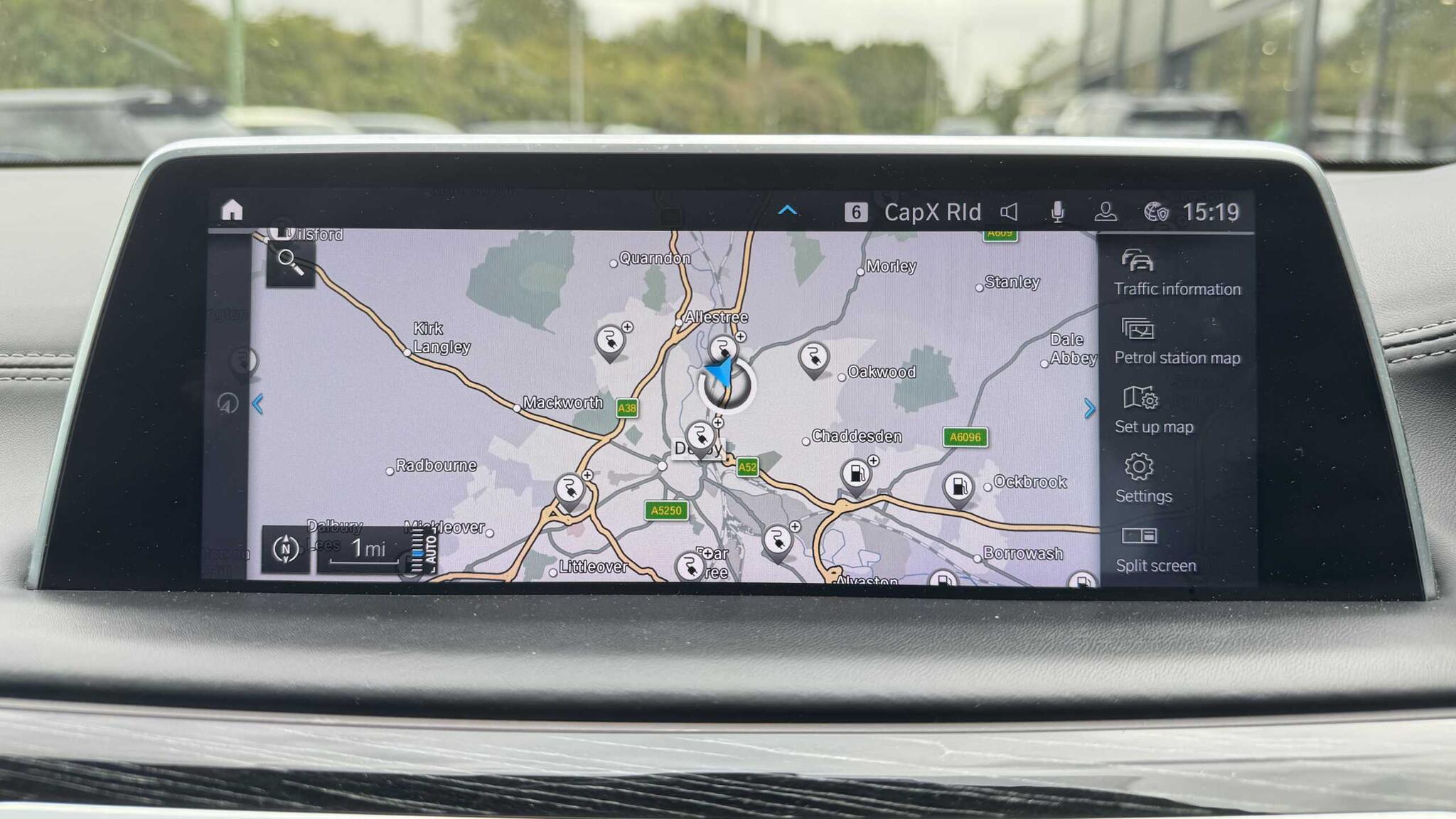 BMW 7 Series view 38