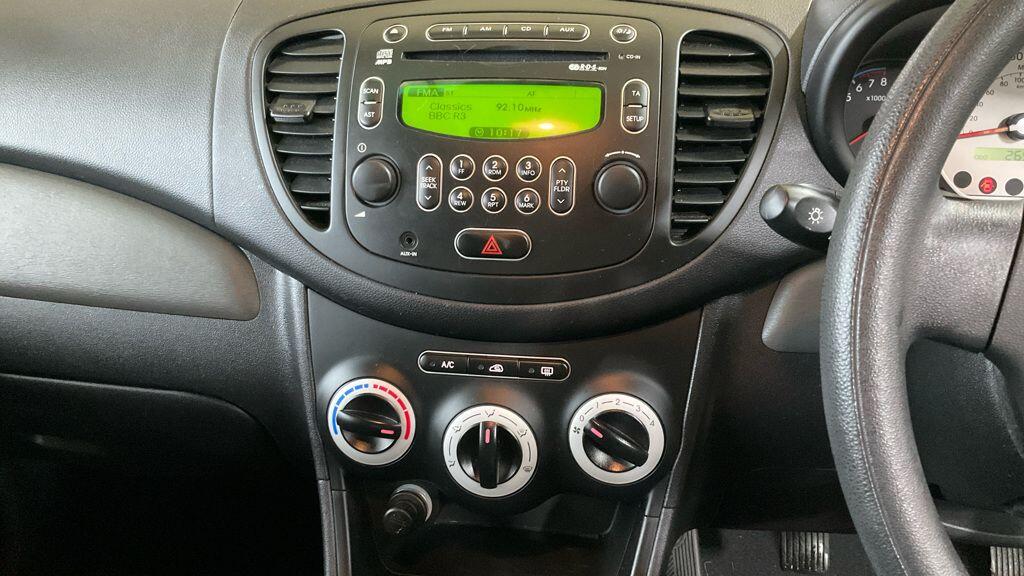 Hyundai I10 view 11