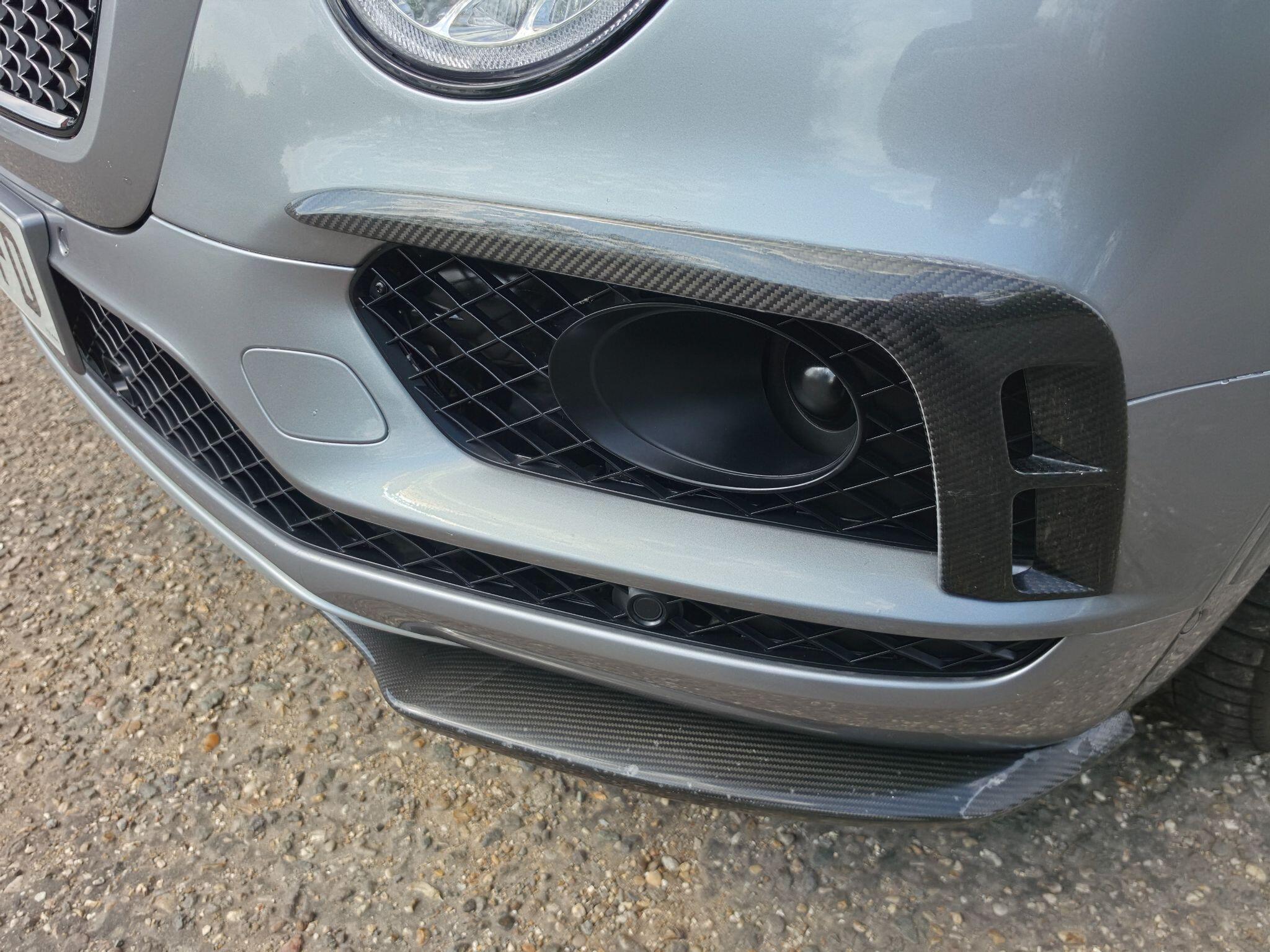 Bentley Bentayga view 28