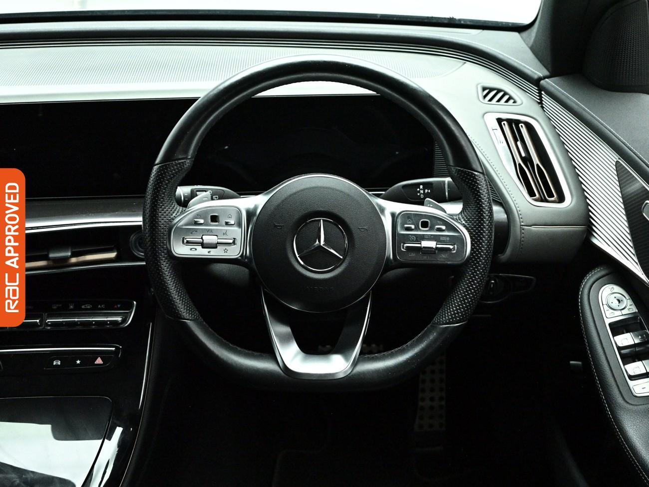 Mercedes-Benz EQC view 10