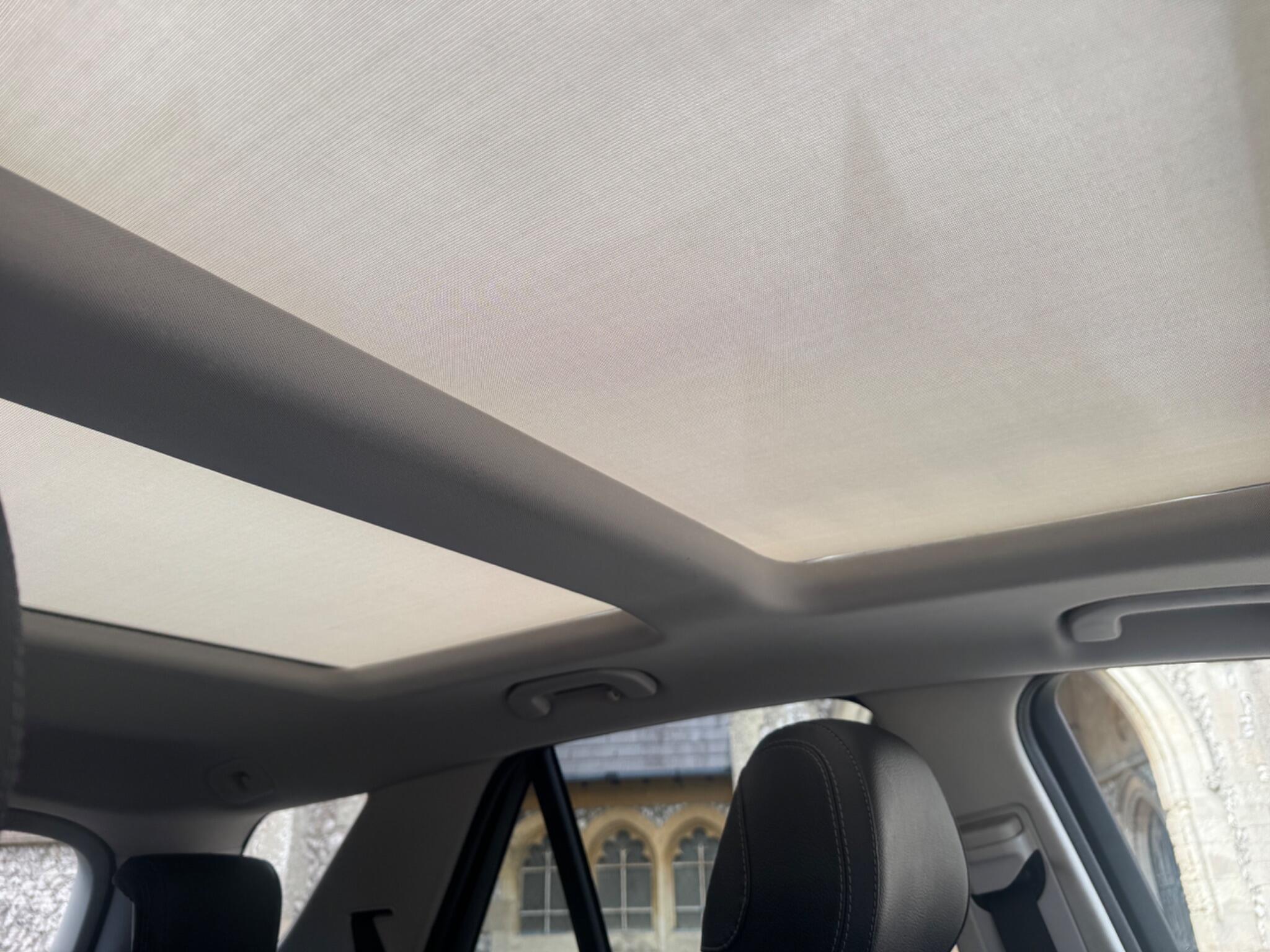 Mercedes-Benz Gle view 72