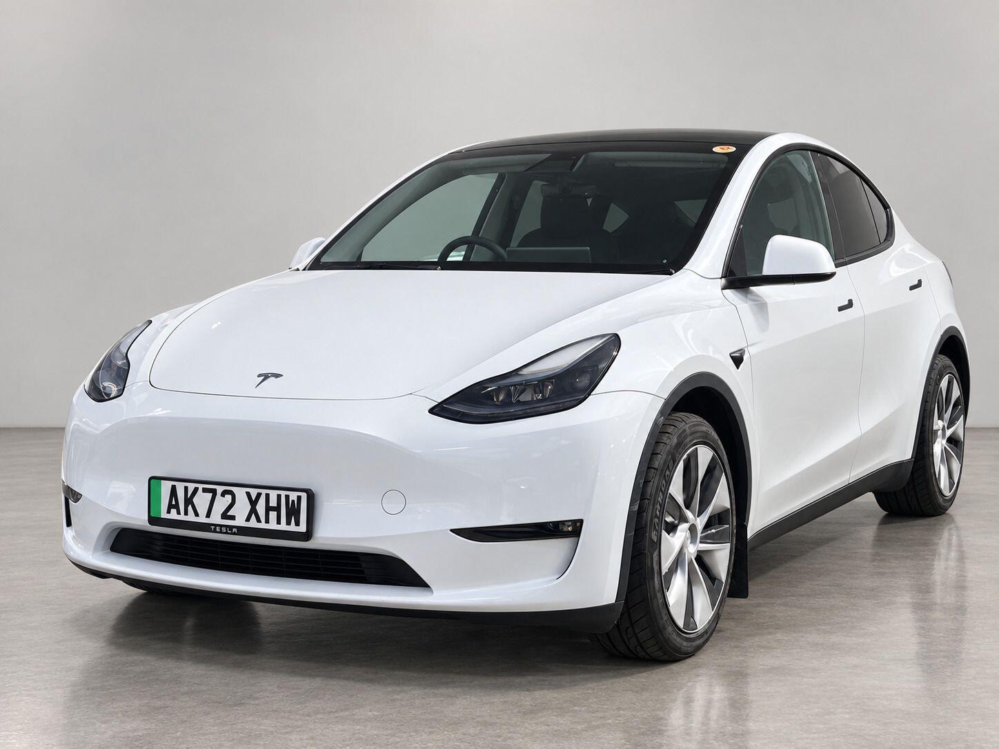 Tesla Model Y view 6