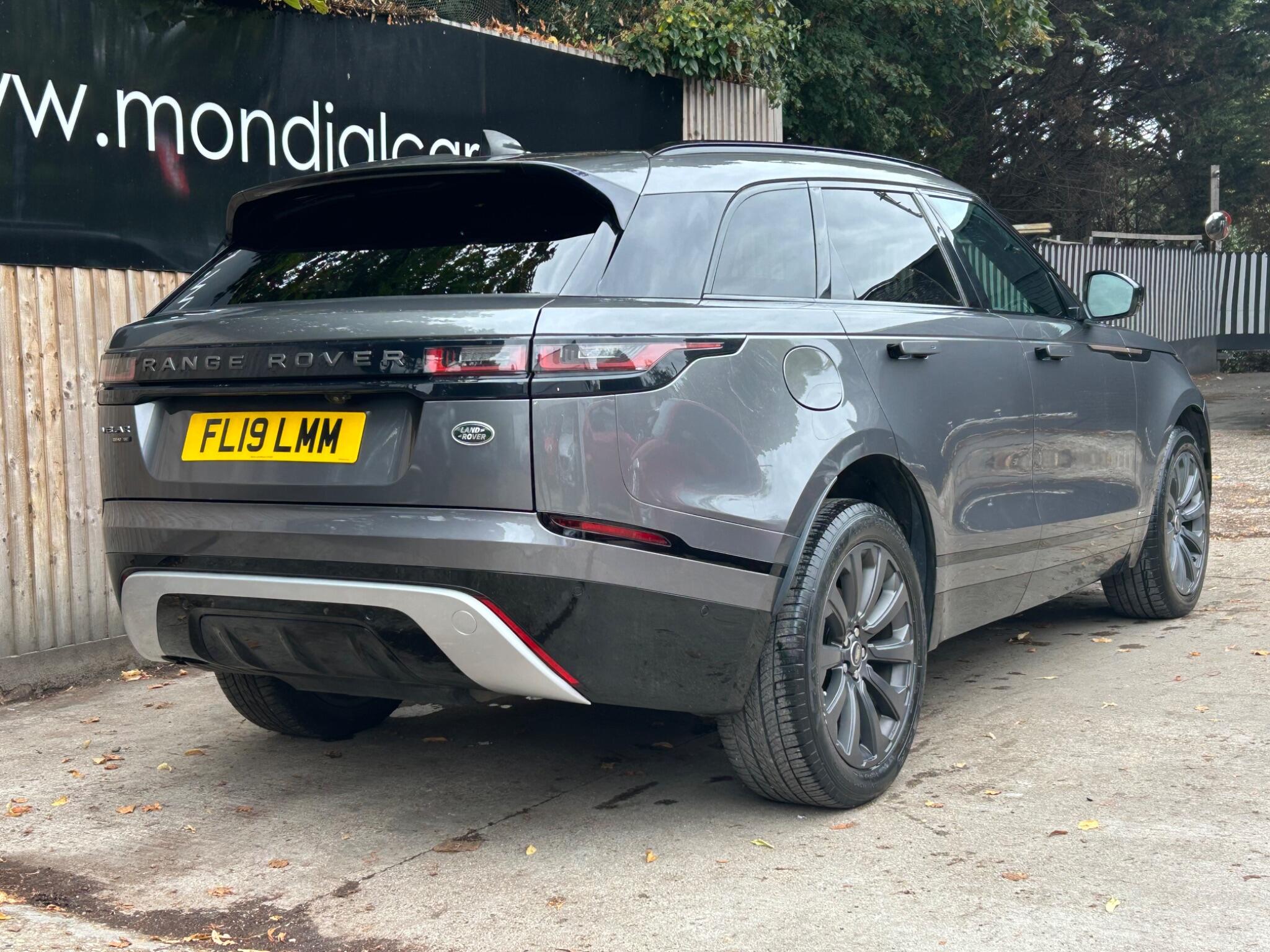 Land Rover Range Rover Velar view 18