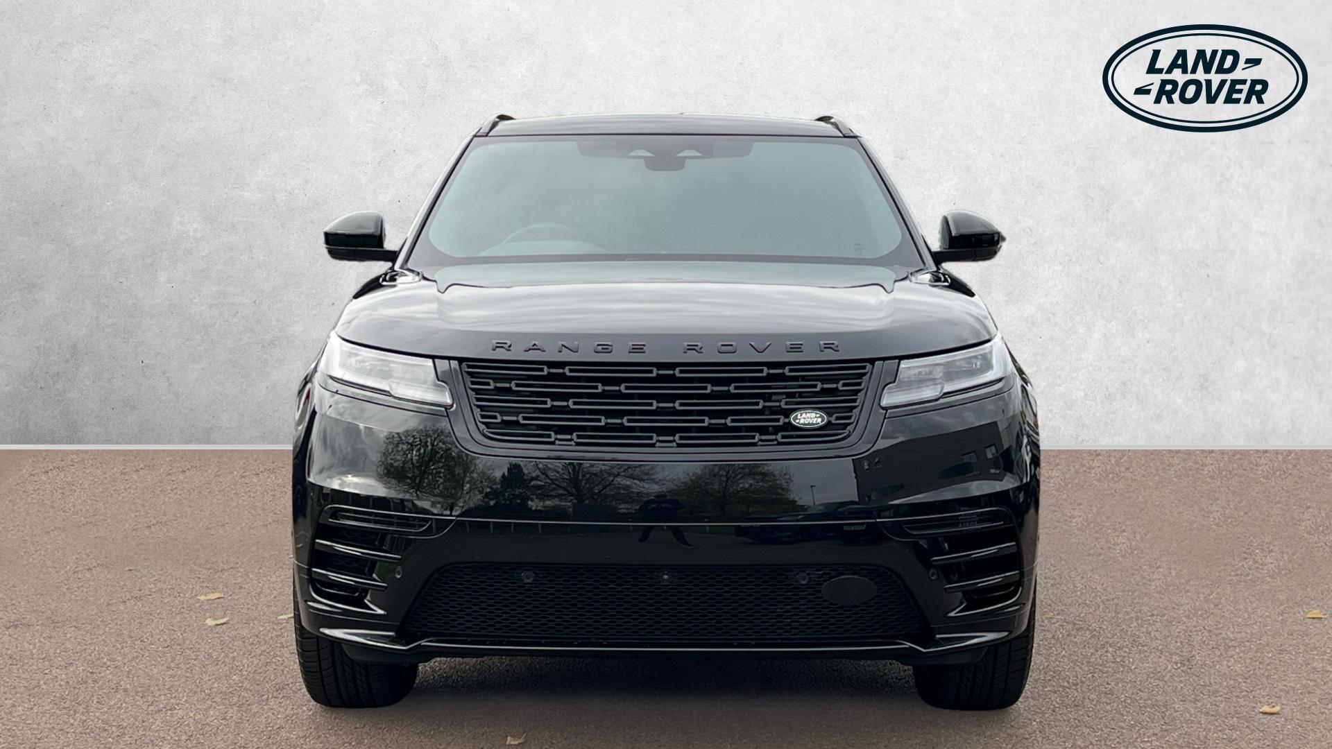 Land Rover Range Rover Velar view 8