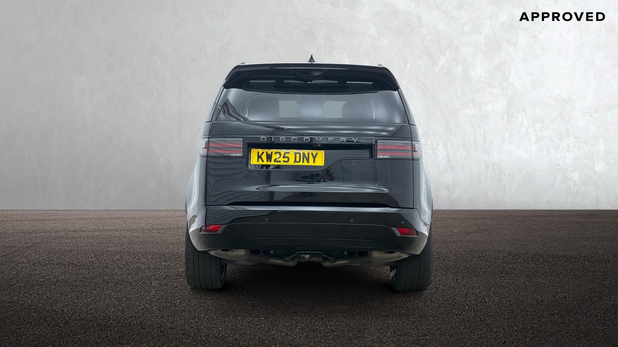 Land Rover Discovery view 6