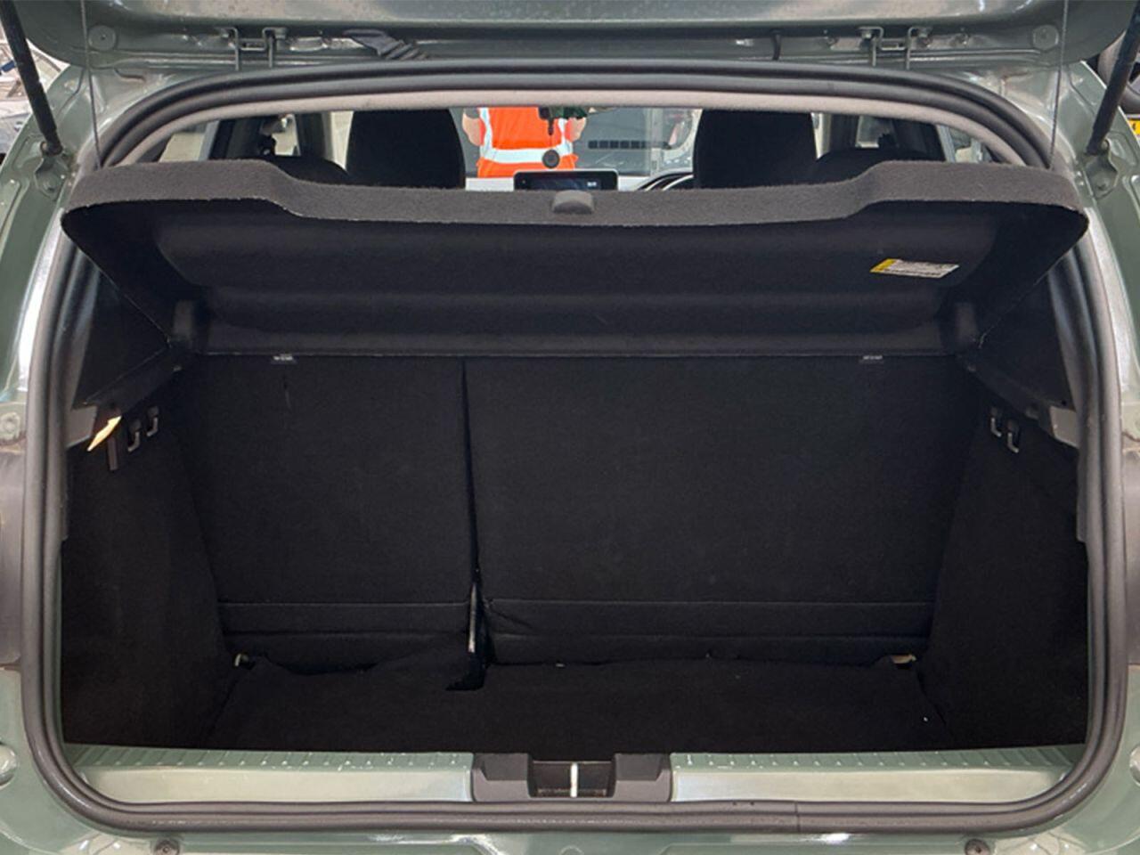 Dacia Sandero Stepway view 7