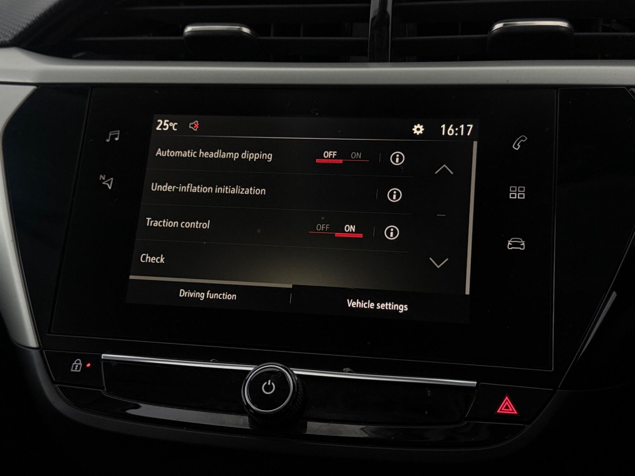 Vauxhall Corsa view 21