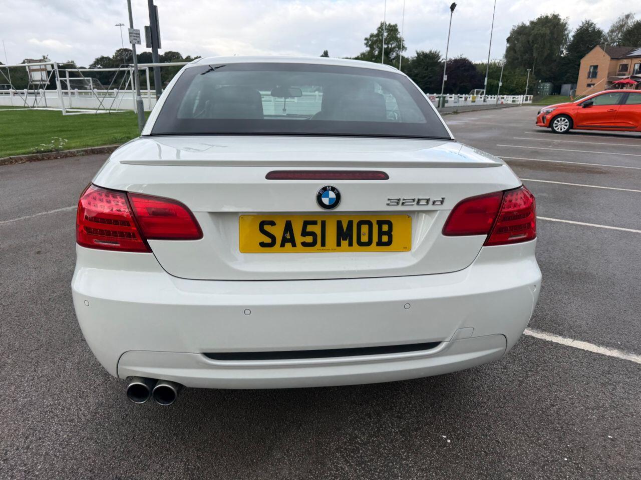 BMW 3 Series view 6