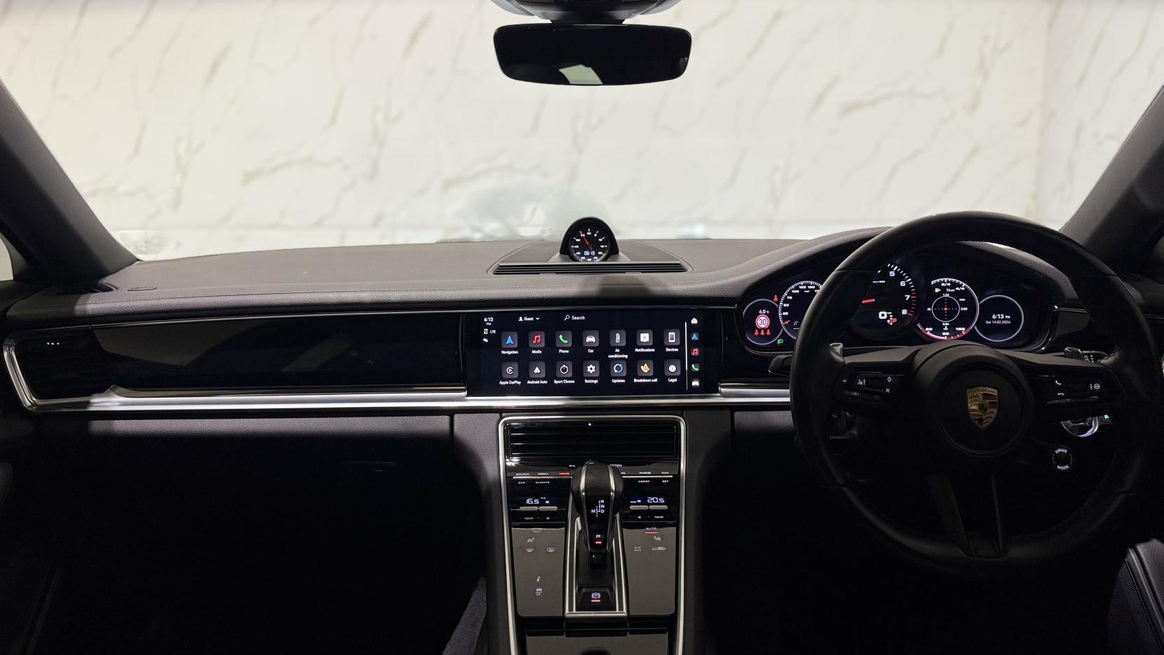 Porsche Panamera view 14