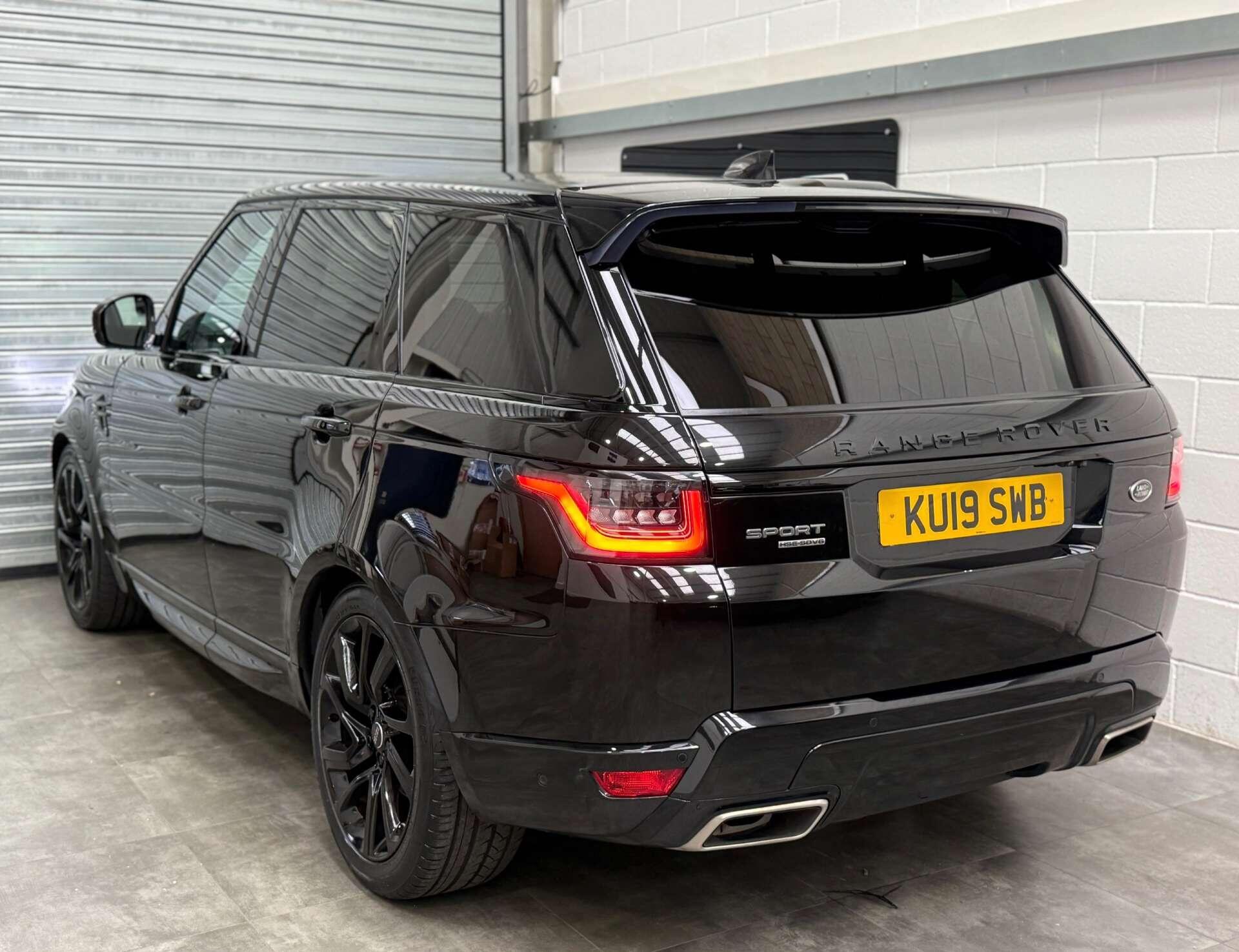 Land Rover Range Rover Sport view 6