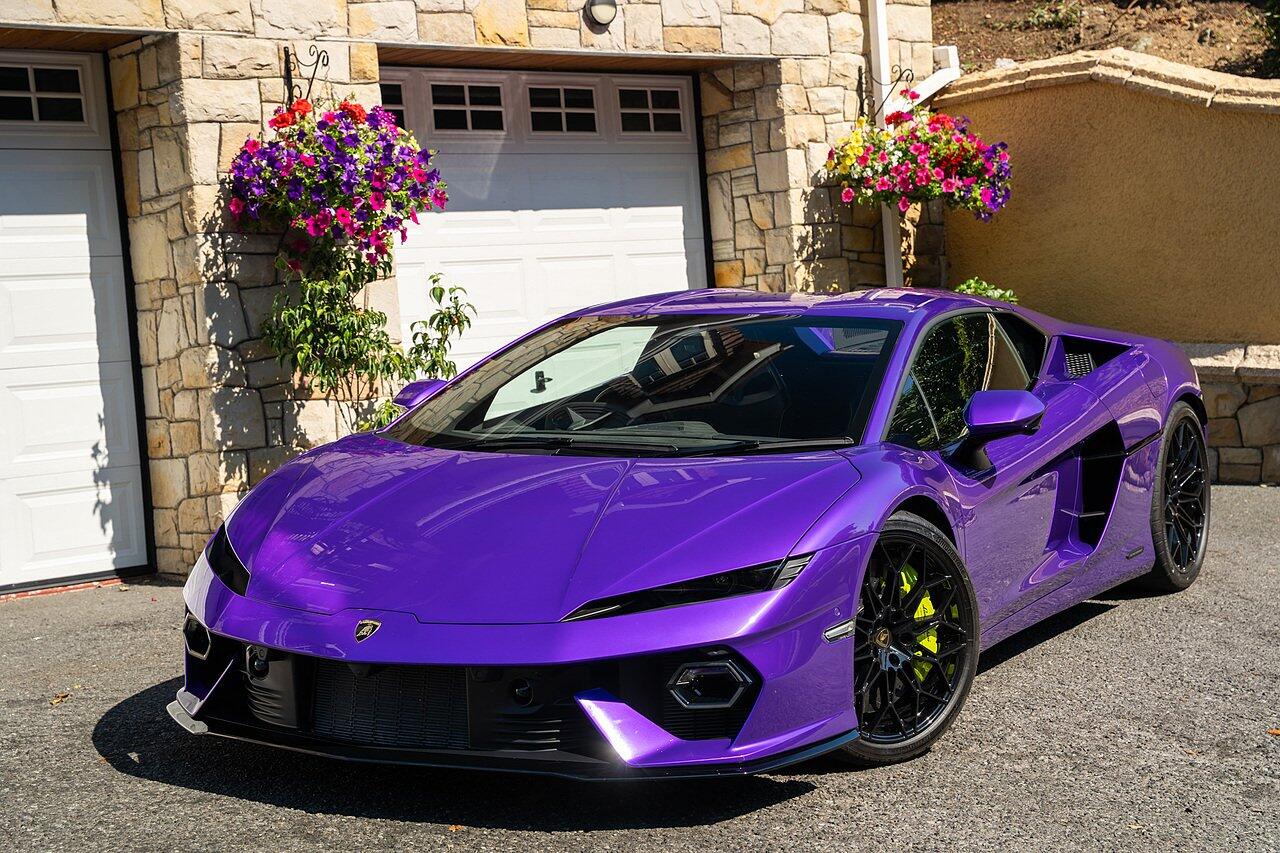 Lamborghini Temerario view 98