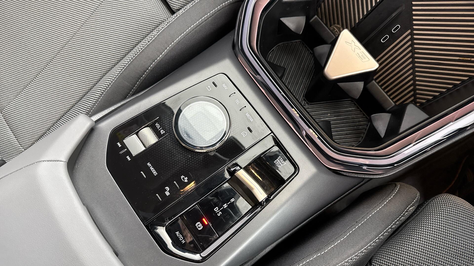 BMW X3 view 10