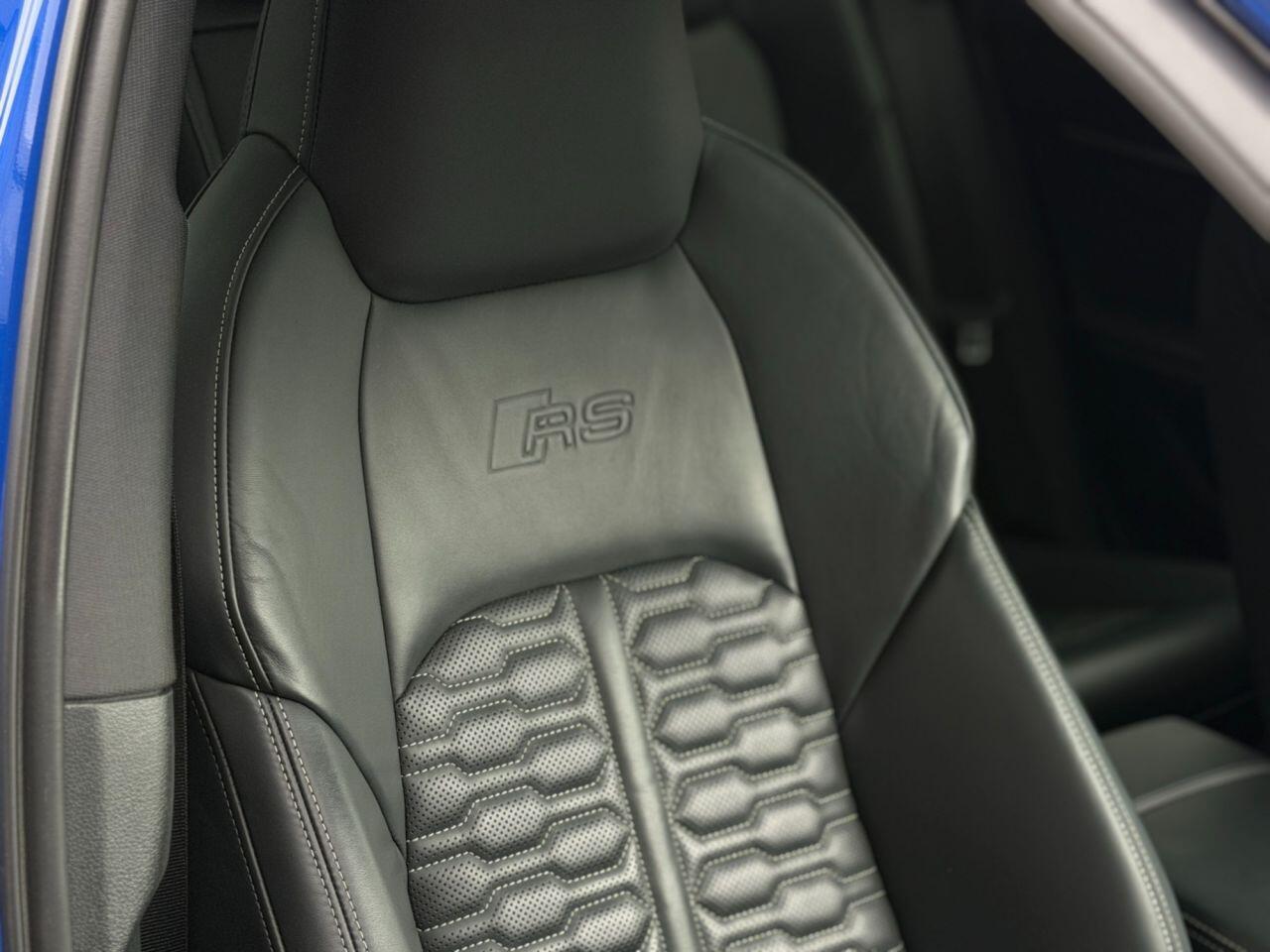 Audi RS6 Avant view 46