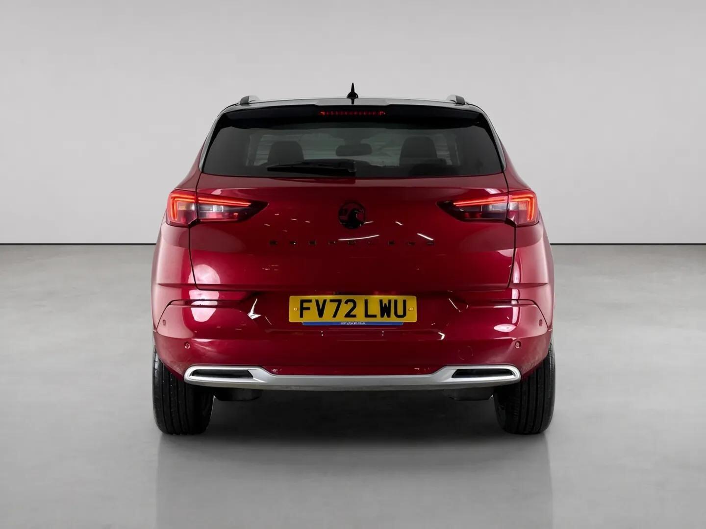 Vauxhall Grandland view 7
