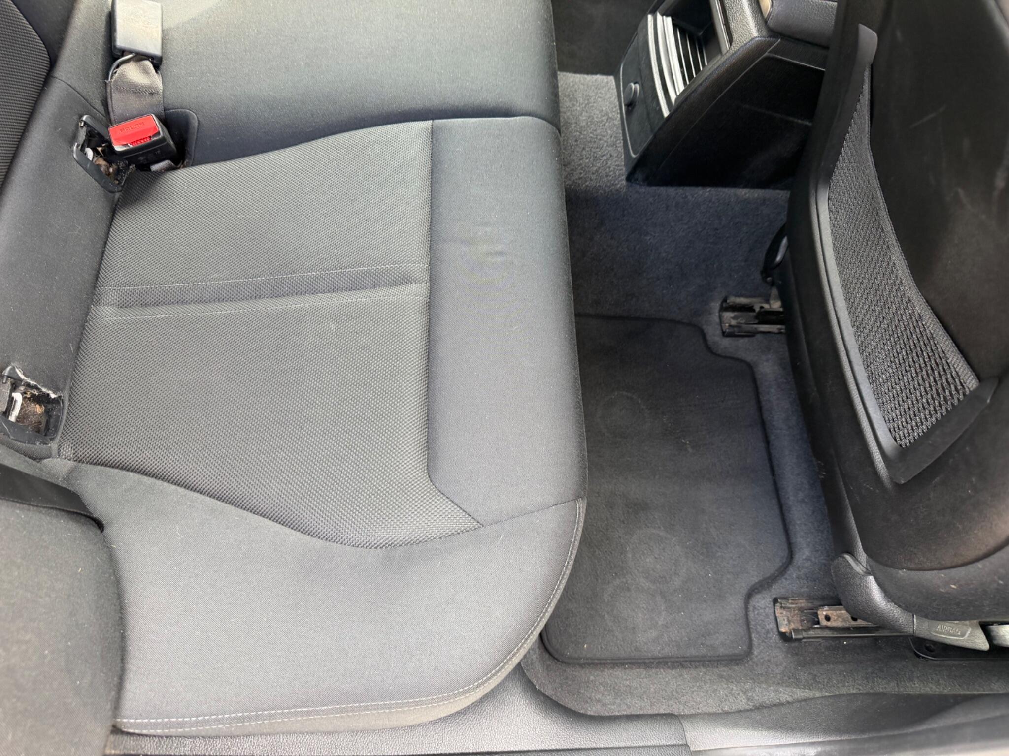 BMW 1 Series view 23