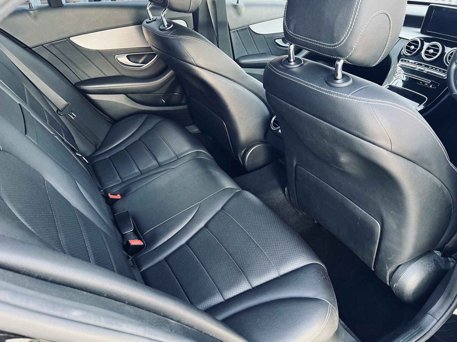 Mercedes-Benz C-Class view 24
