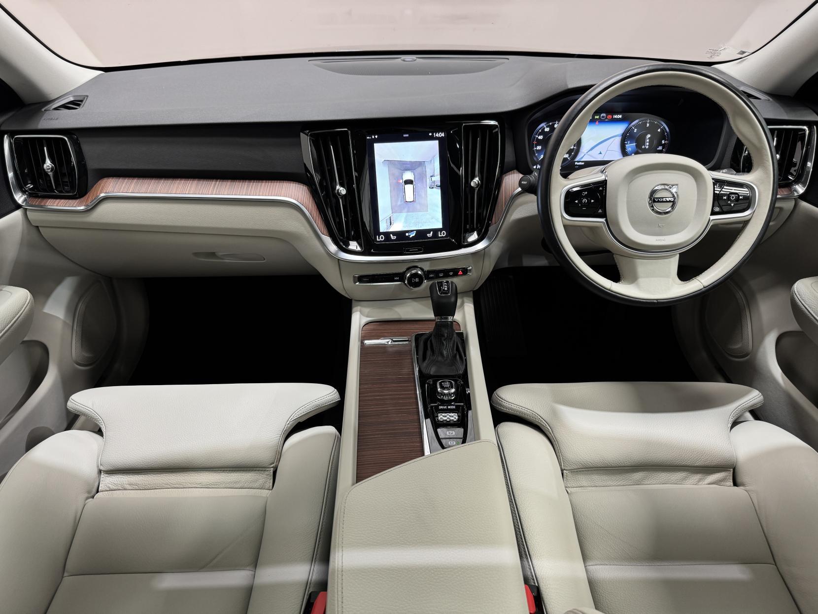 Volvo V60 view 25