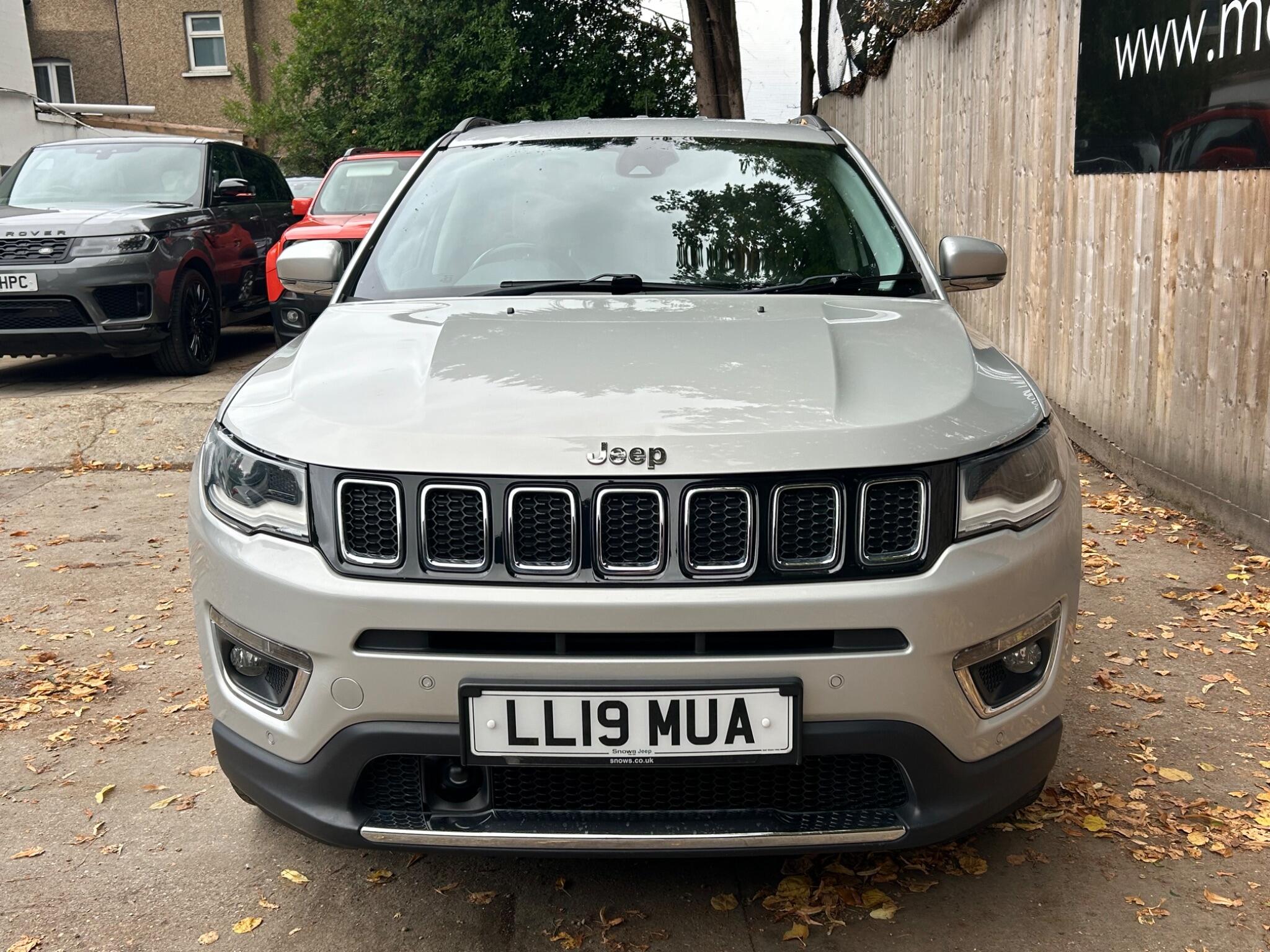 Jeep Compass view 19