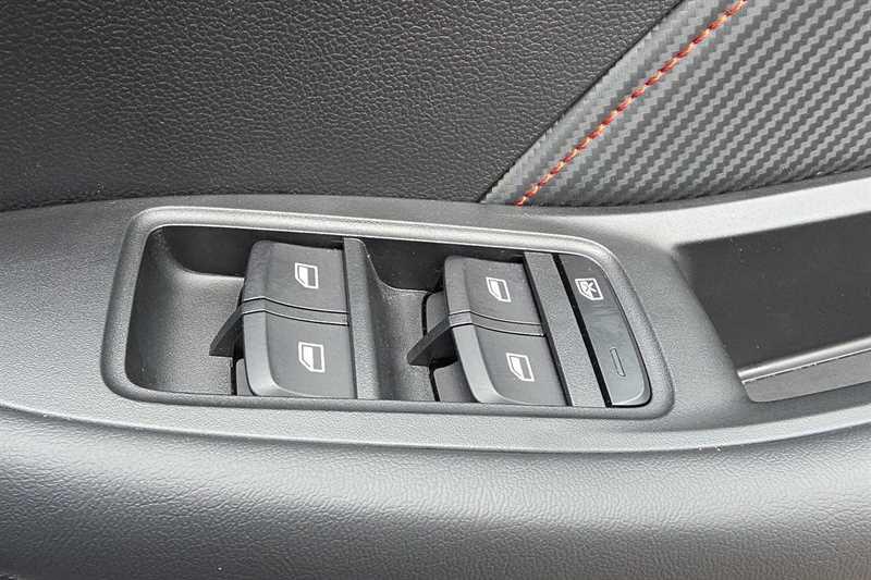 MG ZS view 16