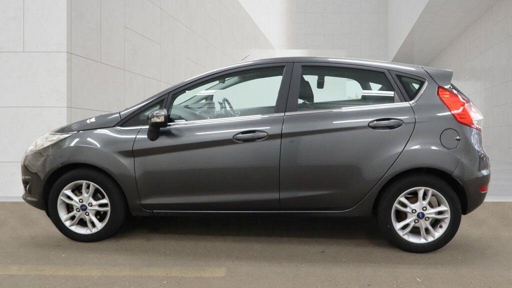 Ford Fiesta view 7