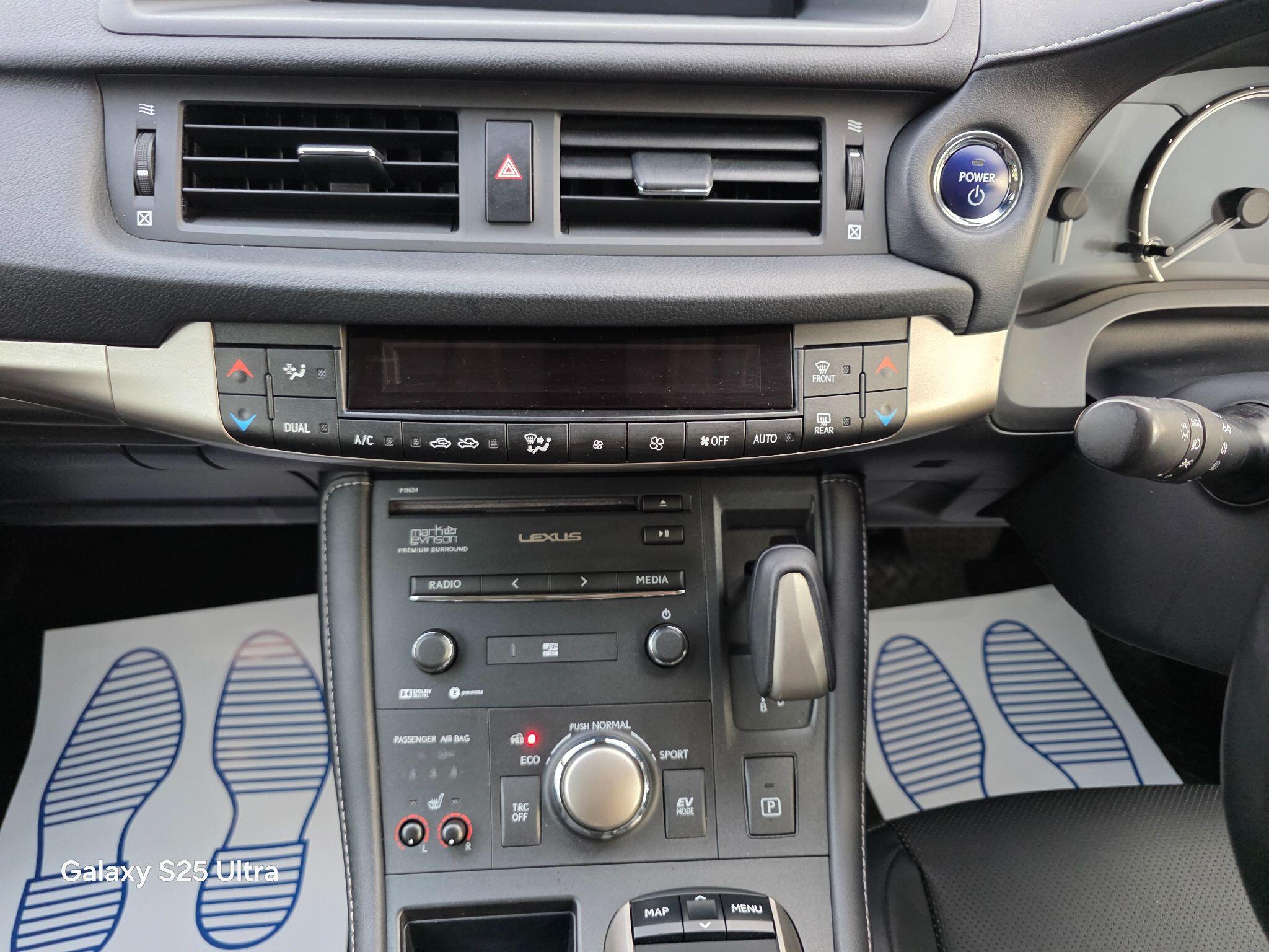 Lexus CT view 52