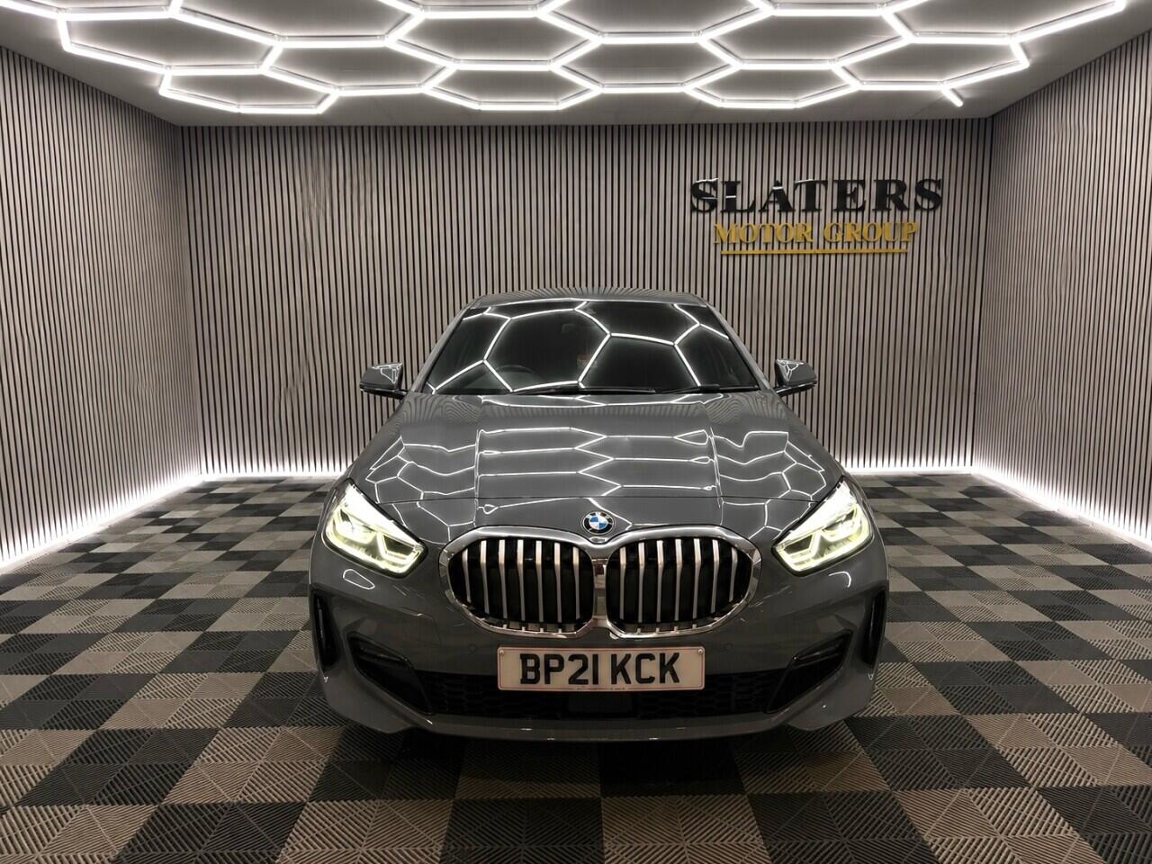 BMW 1 Series view 2