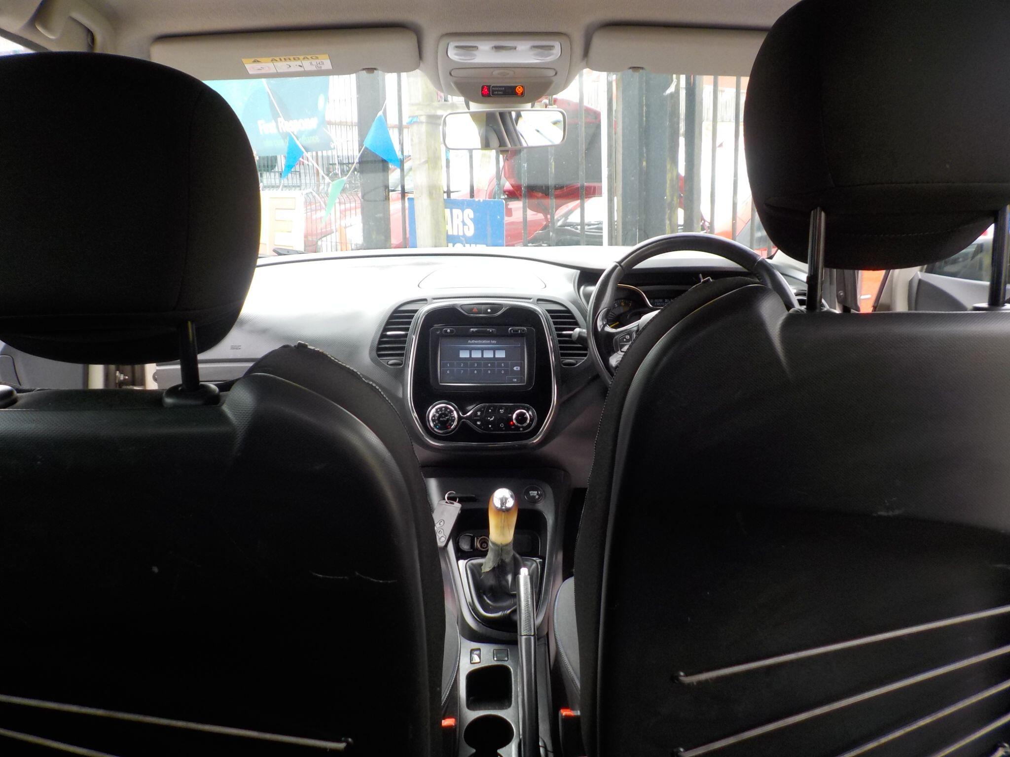 Renault Captur 0.9 TCe ENERGY Dynamique Nav Euro 6 (s/s) 5dr