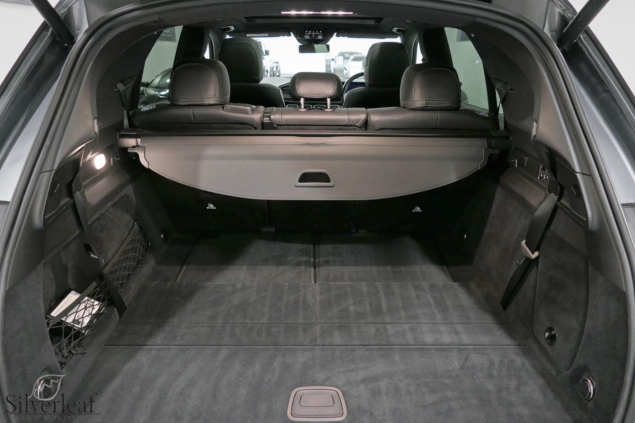 Mercedes-Benz GLE view 30