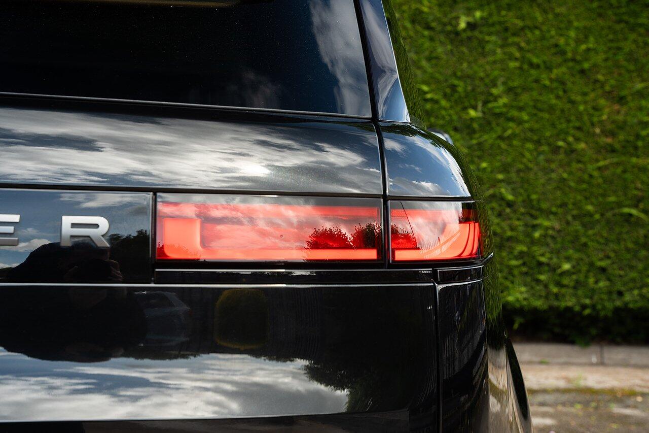 Land Rover Range Rover Sport view 29