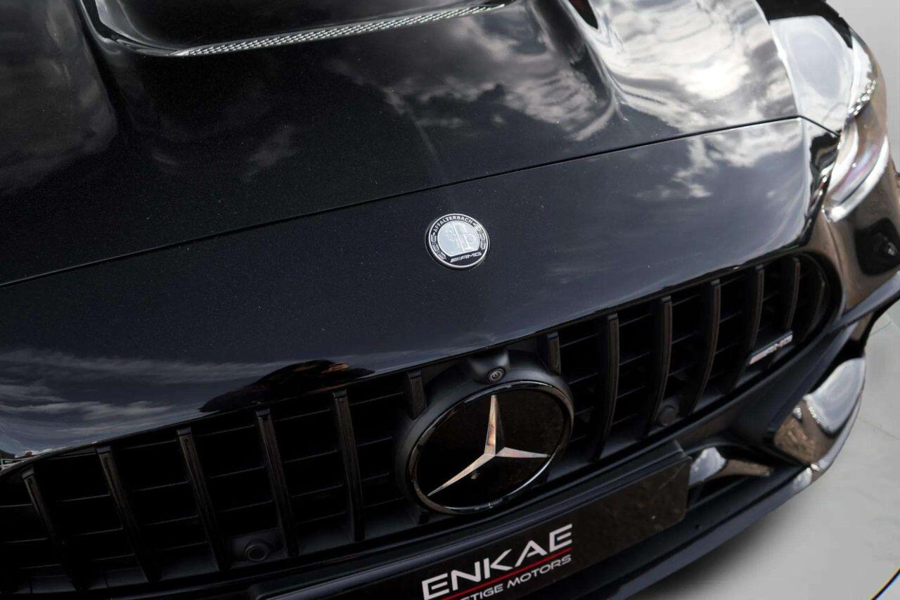 Mercedes-Benz C-Class view 11