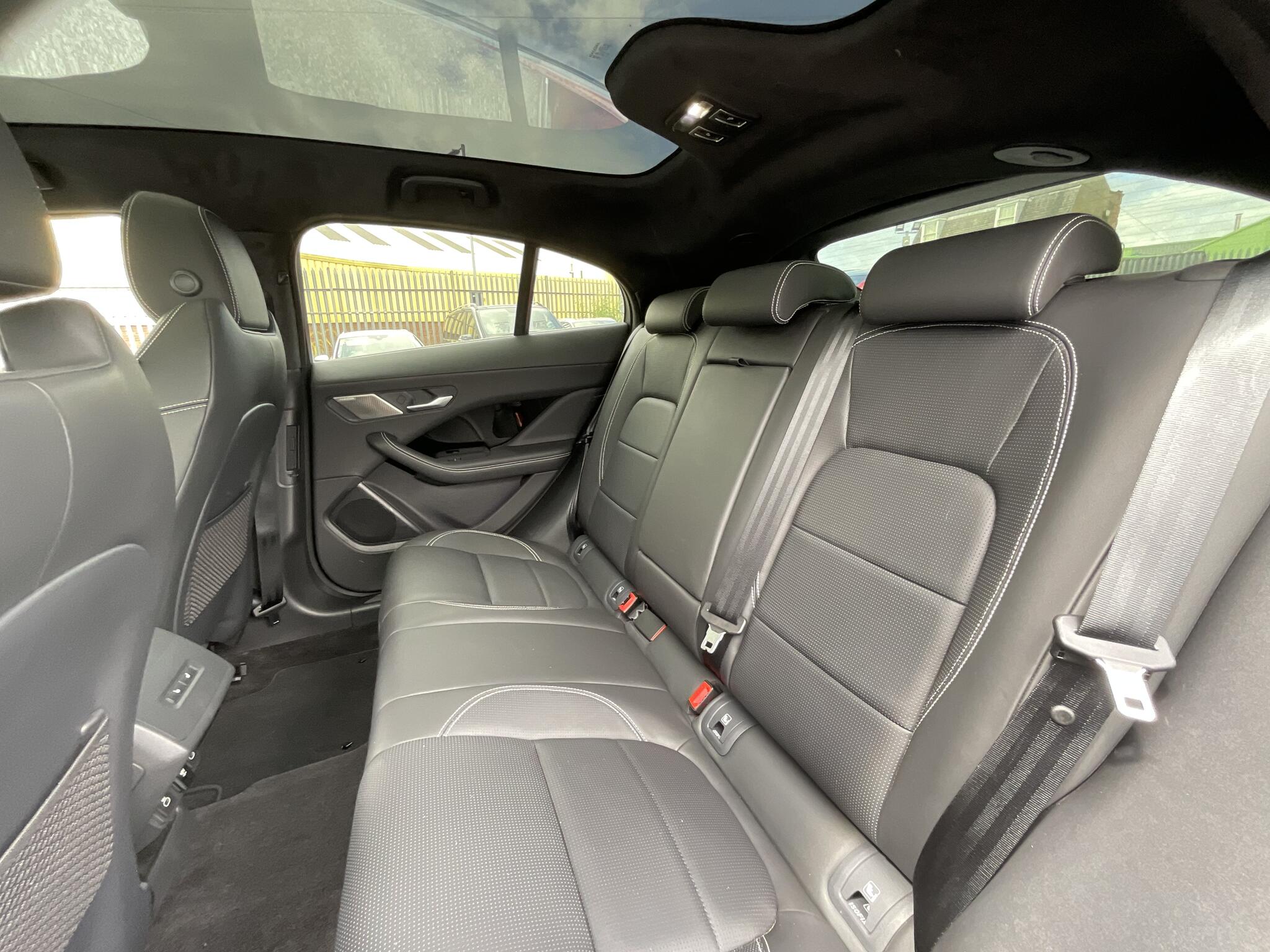 Jaguar I-Pace view 14
