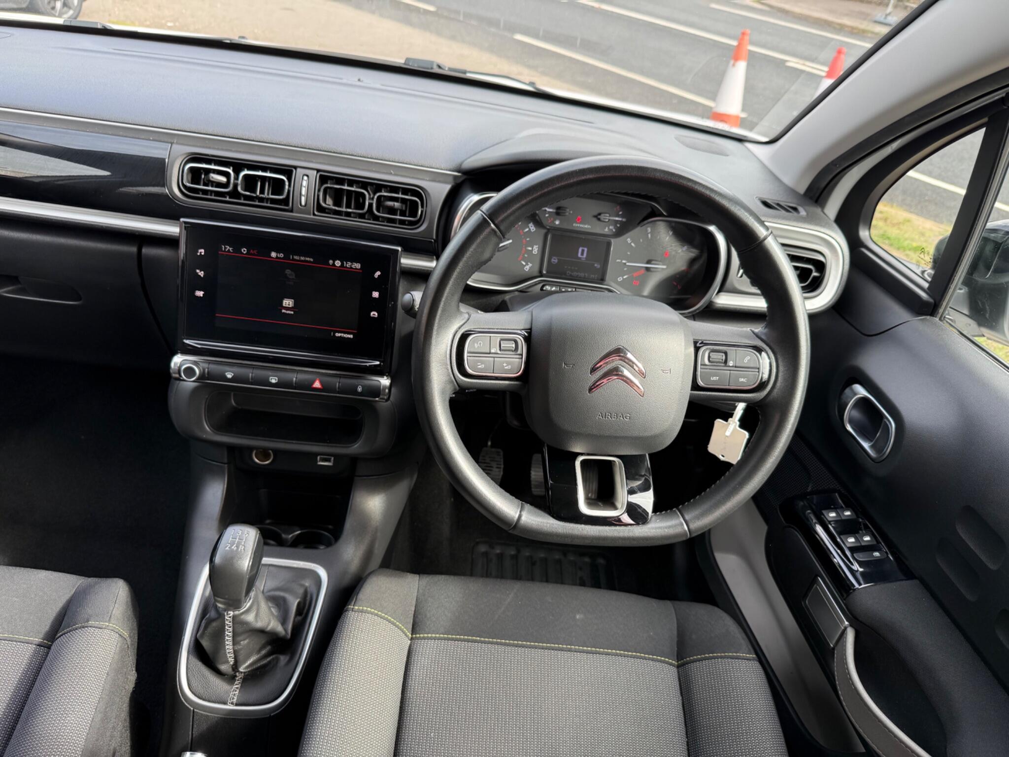 Citroen C3 view 16