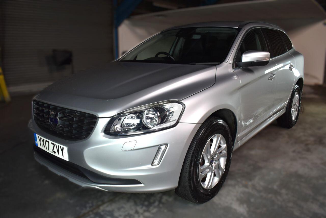 Volvo XC60 view 14